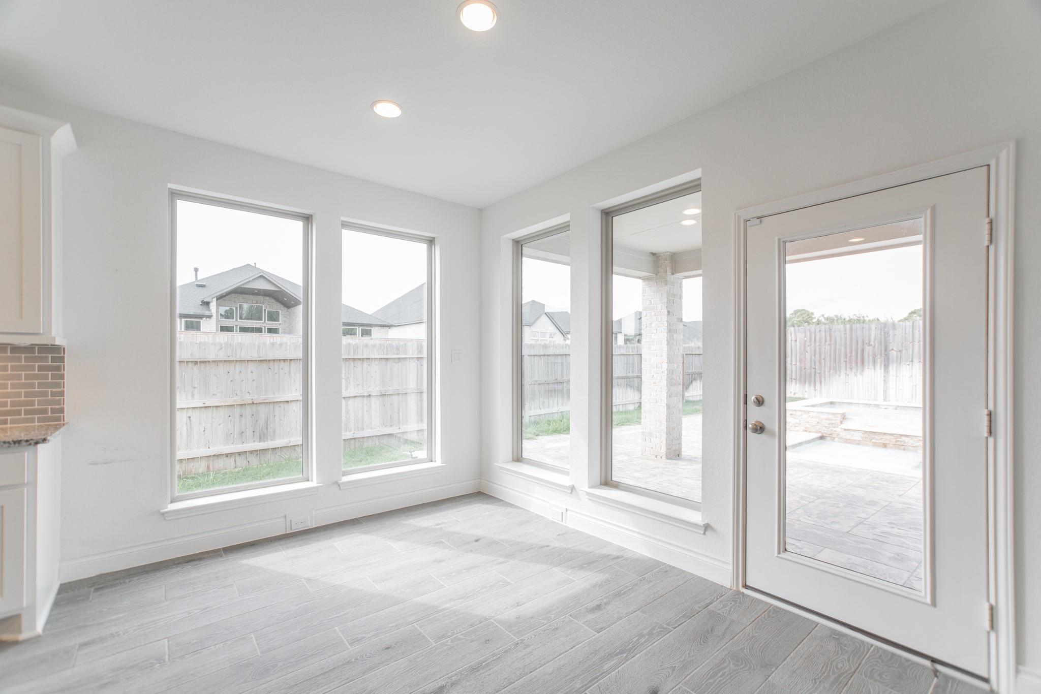 9430 Stablewood Lakes Lane