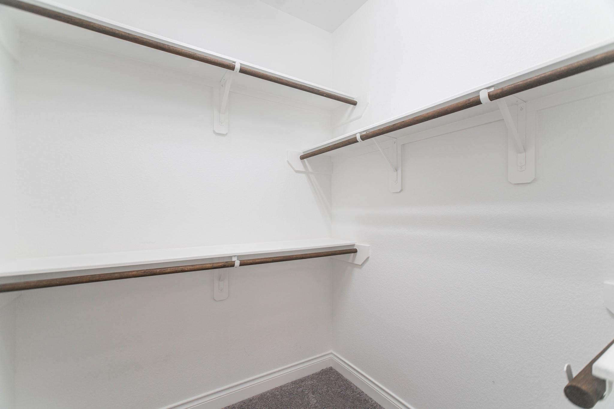 9430 Stablewood Lakes Lane