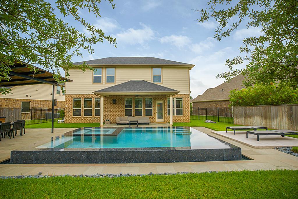 63 W Deer River Circle