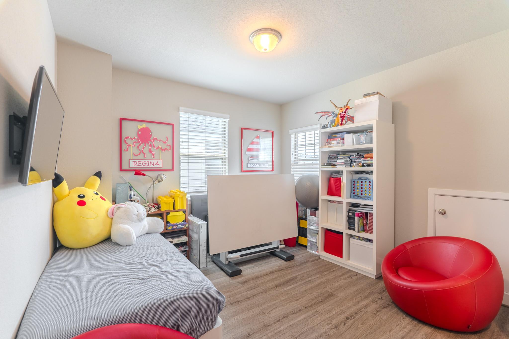 40 Snowdrop Lily Drive