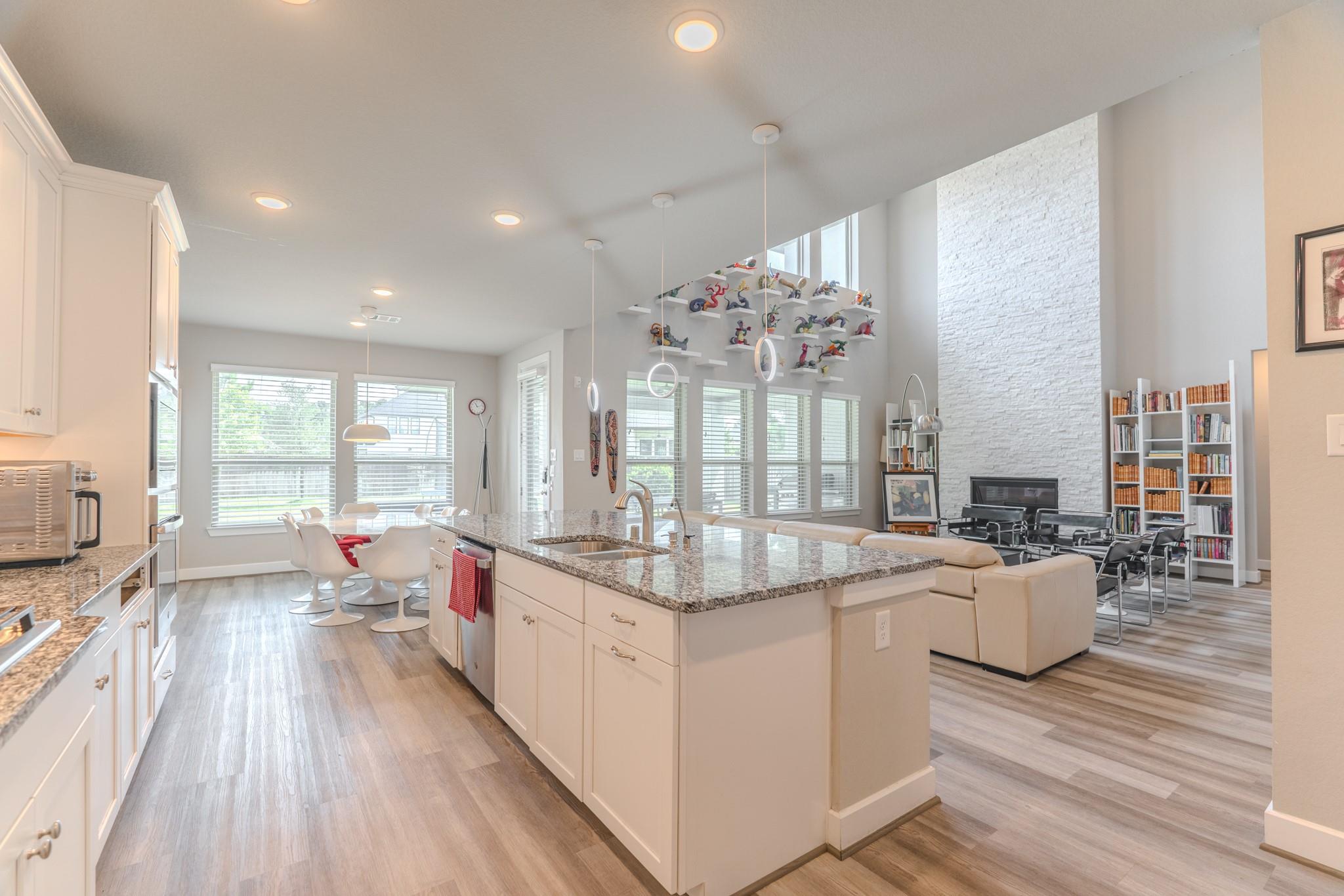 40 Snowdrop Lily Drive