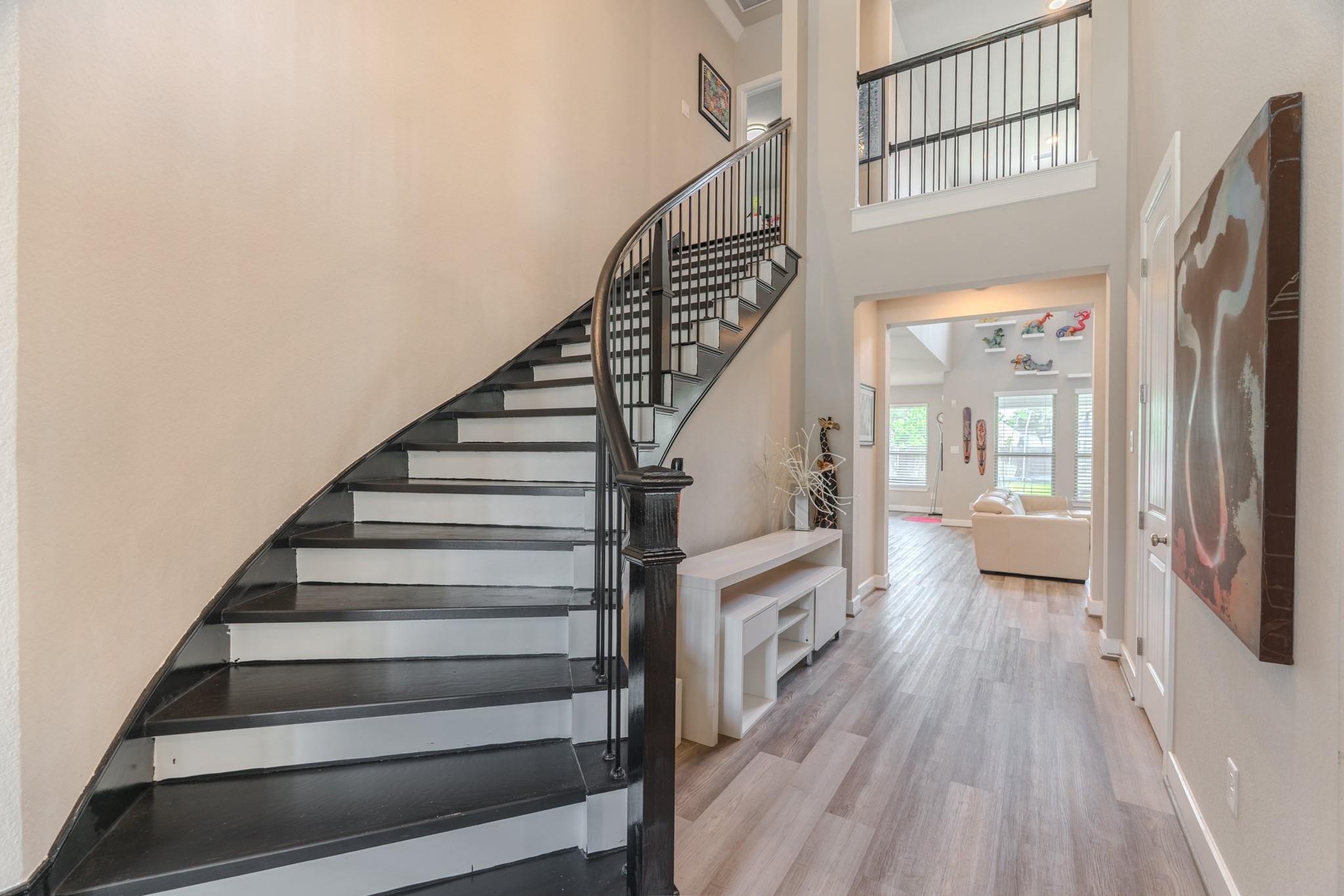 40 Snowdrop Lily Drive