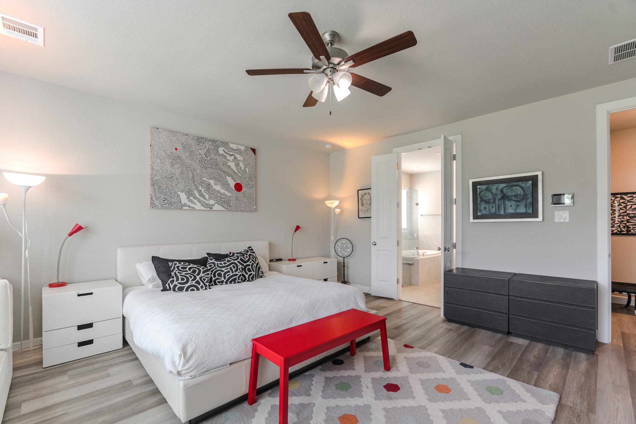 40 Snowdrop Lily Drive