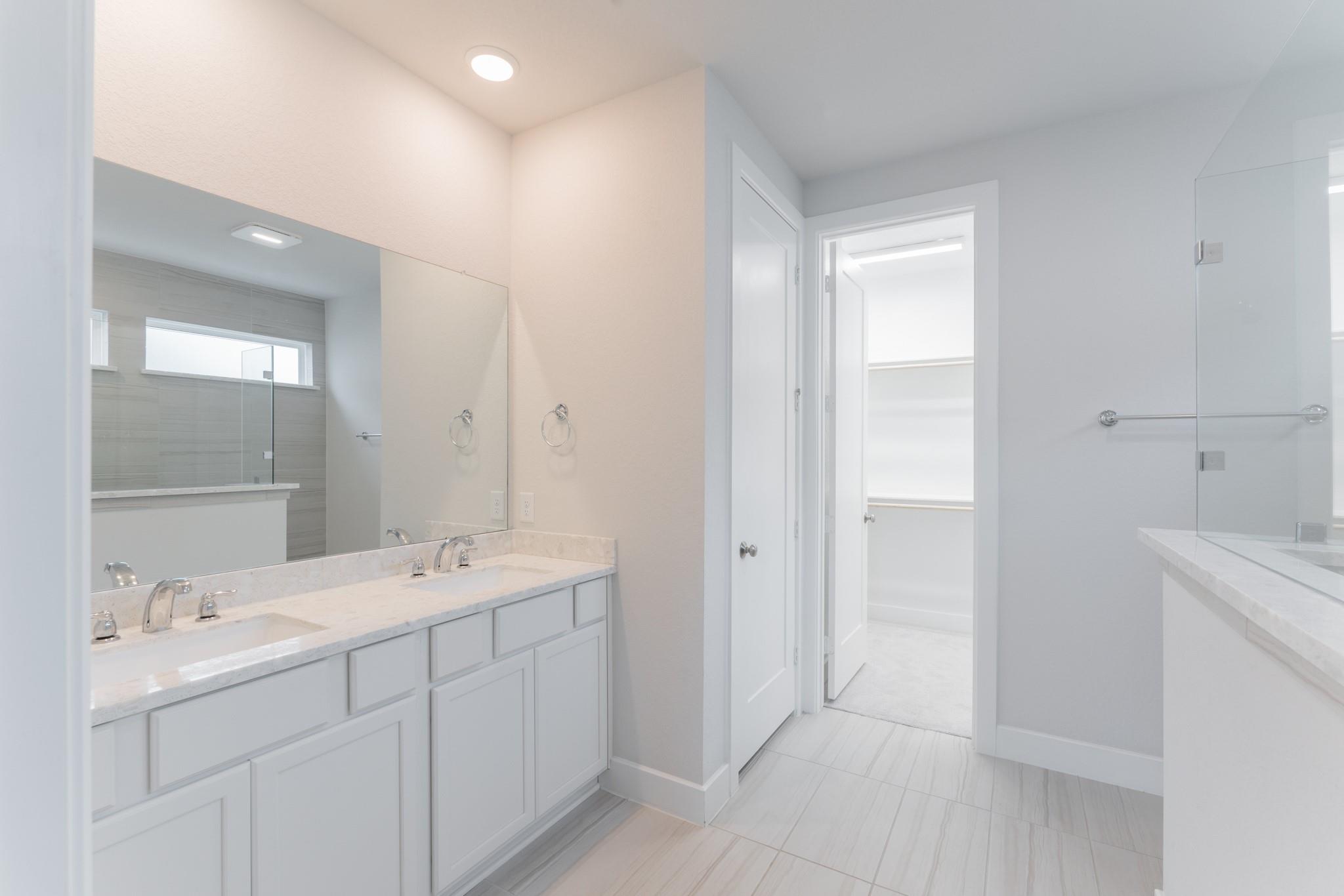 146 Renodes Garden Lane