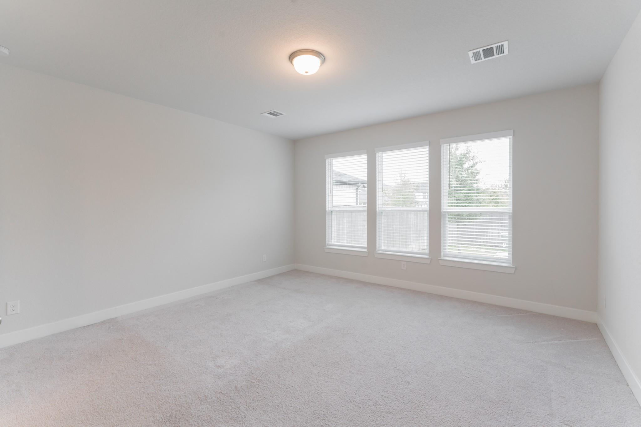 146 Renodes Garden Lane