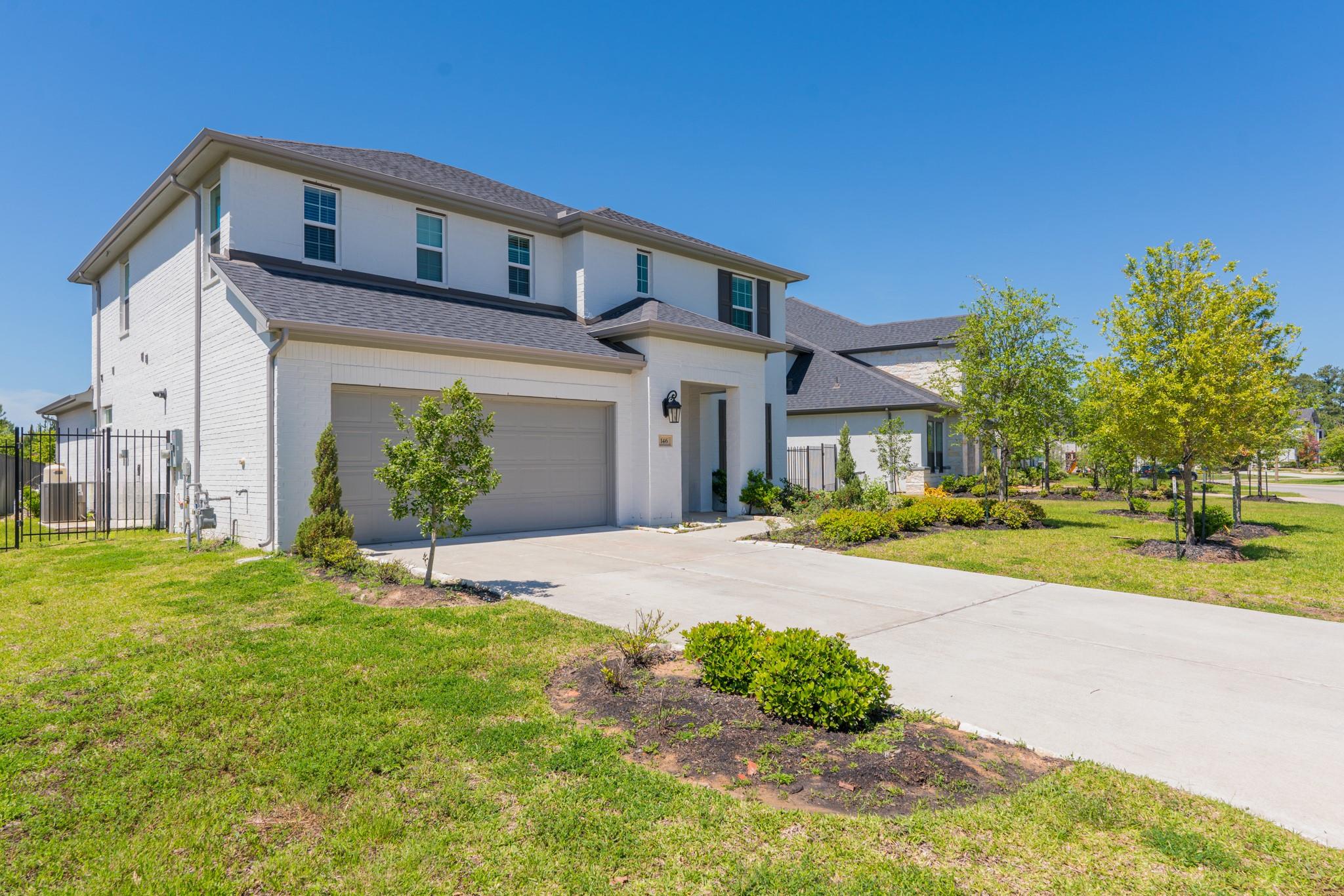 146 Renodes Garden Lane