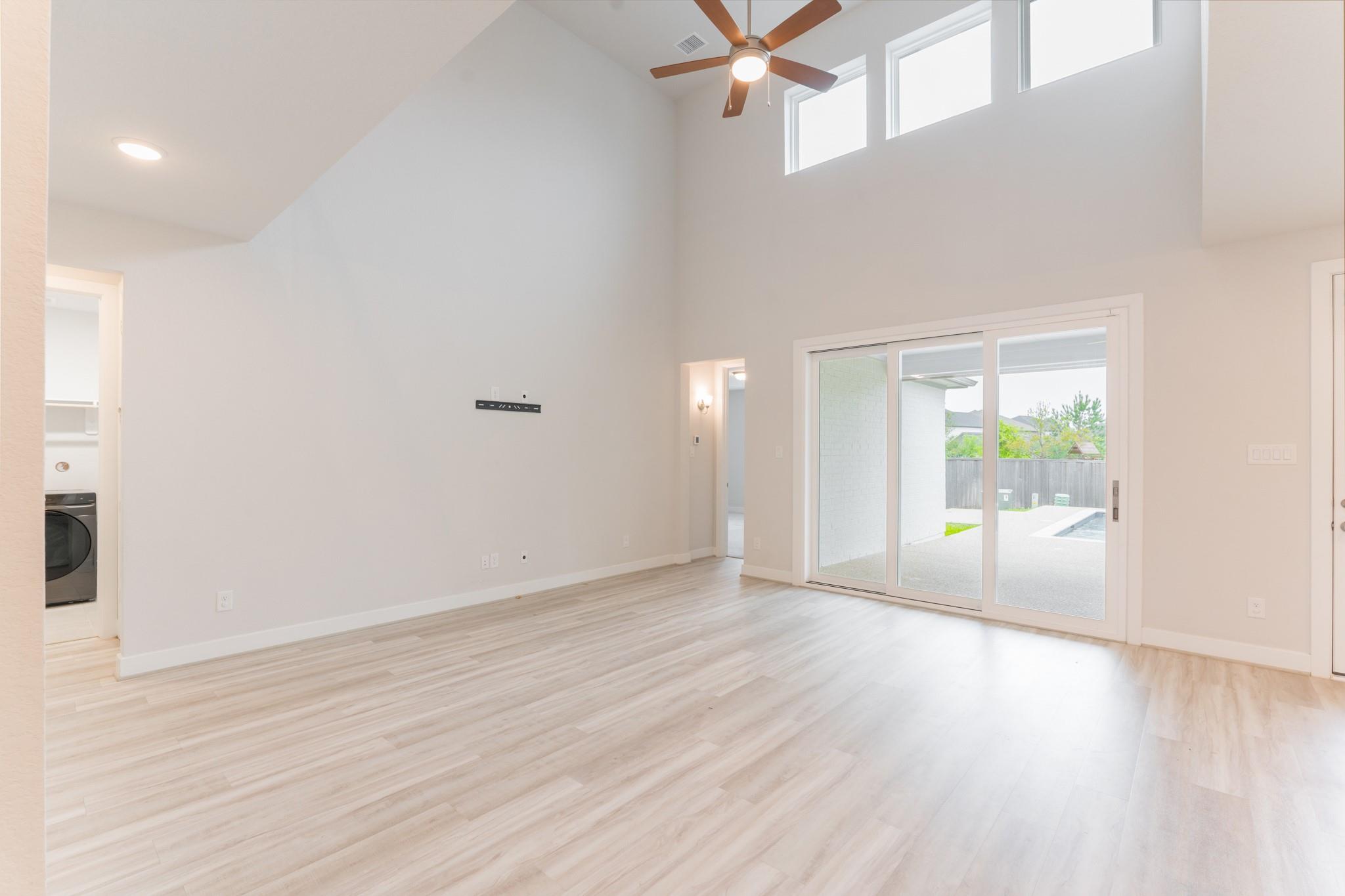 146 Renodes Garden Lane