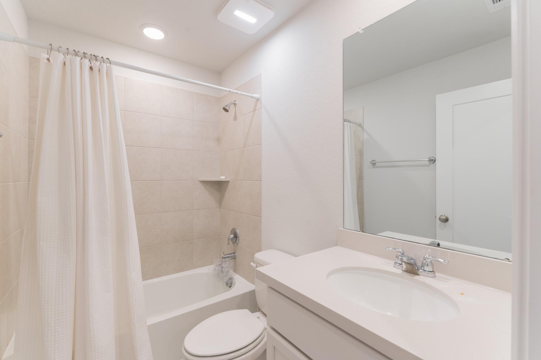 146 Renodes Garden Lane