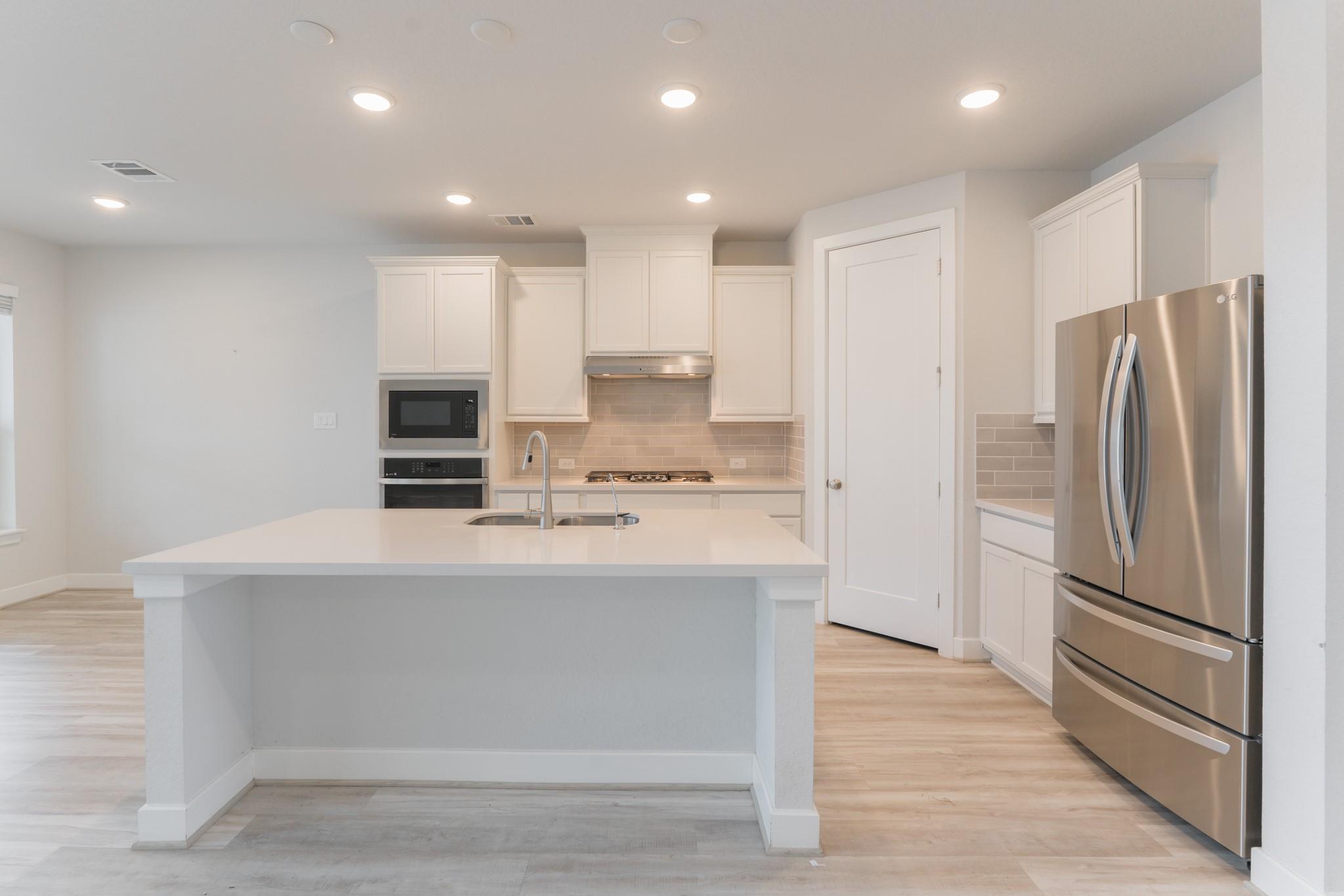 146 Renodes Garden Lane