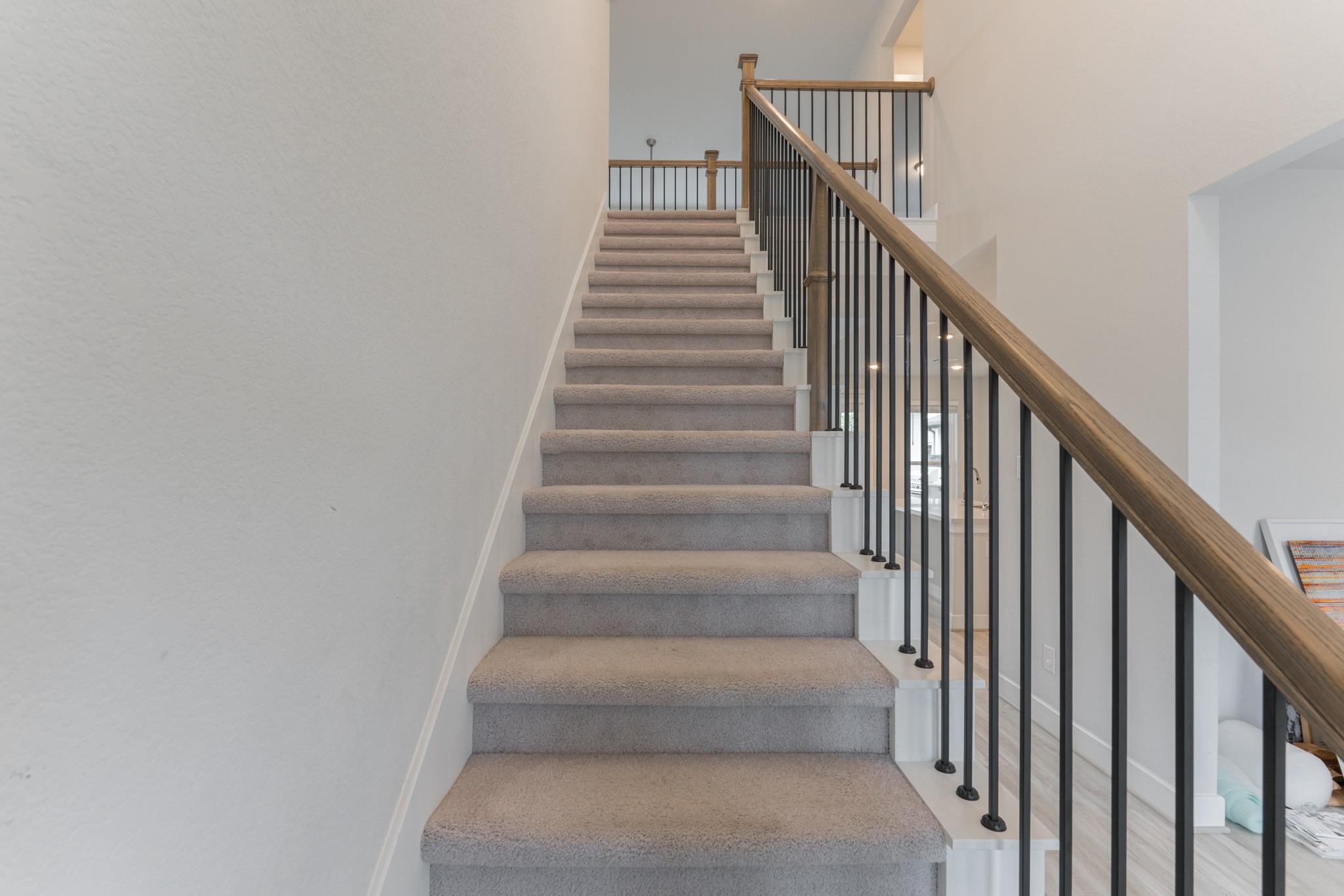 146 Renodes Garden Lane