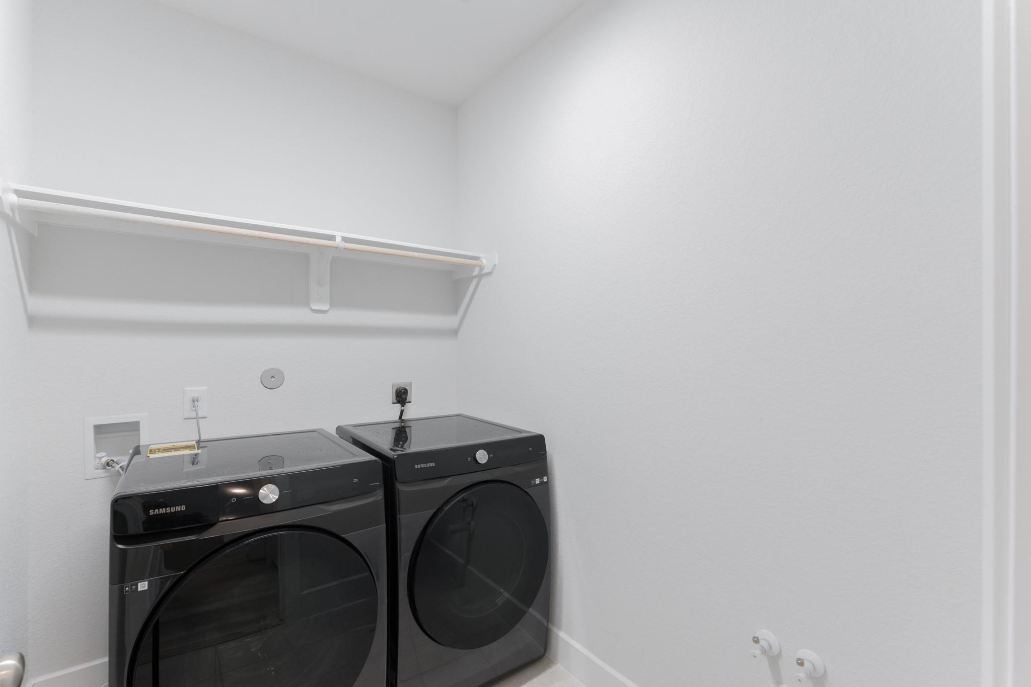 146 Renodes Garden Lane