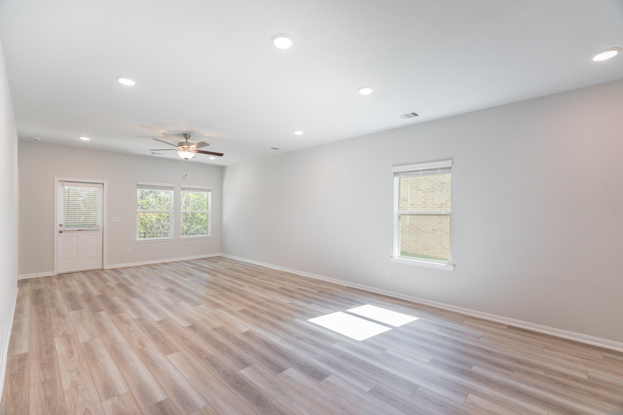 37 Courageous Side Way