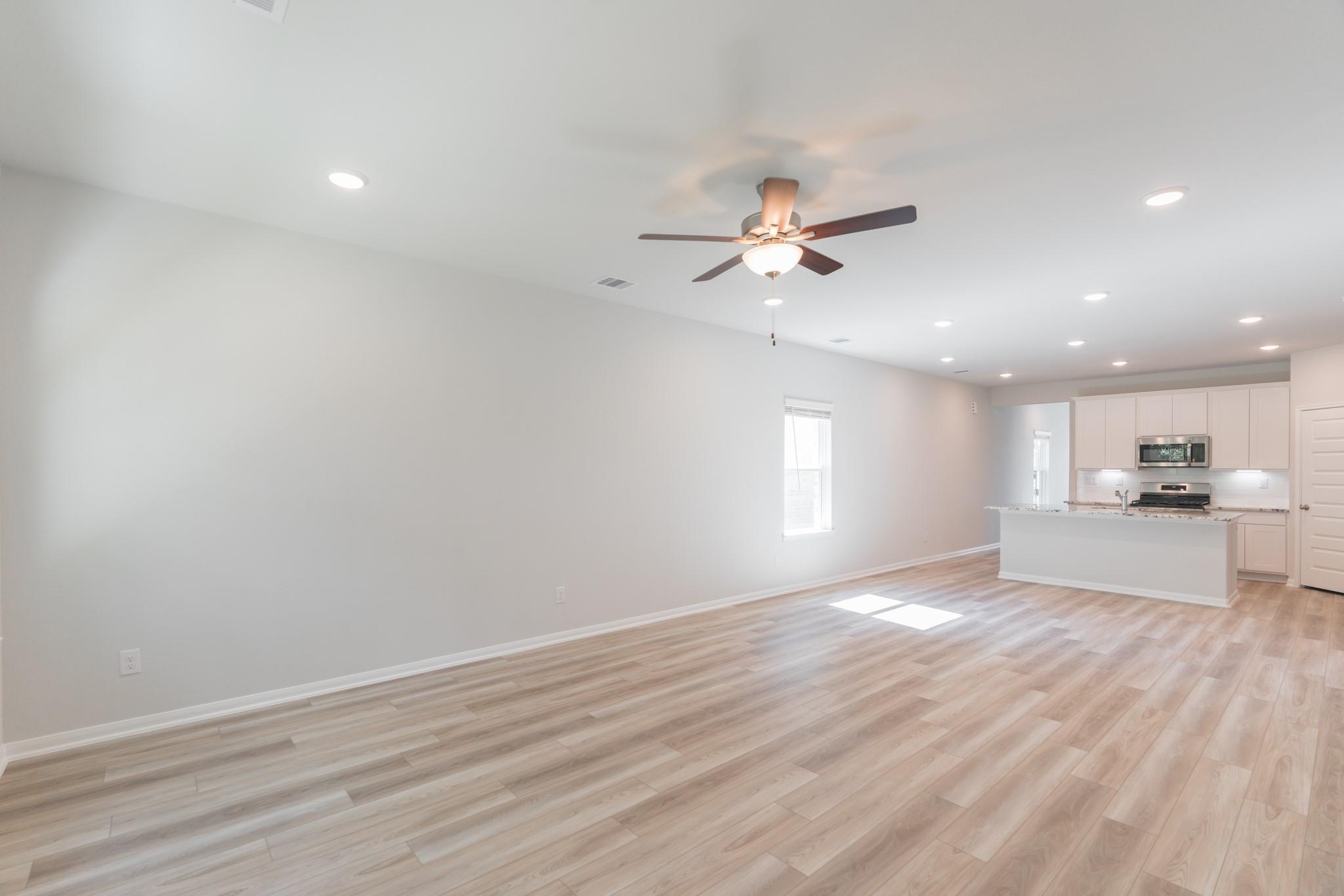 37 Courageous Side Way