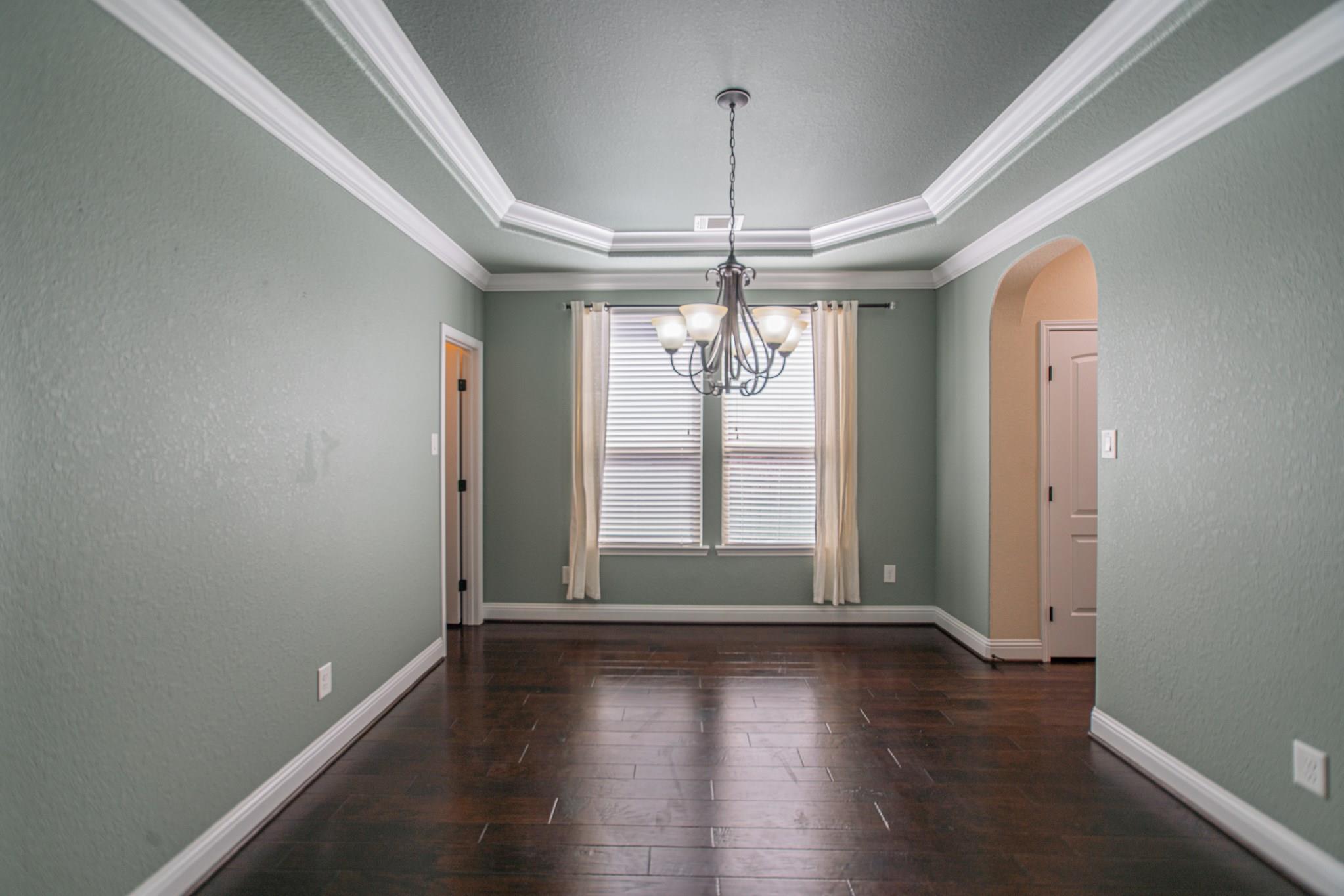31 Whispering Thicket Place