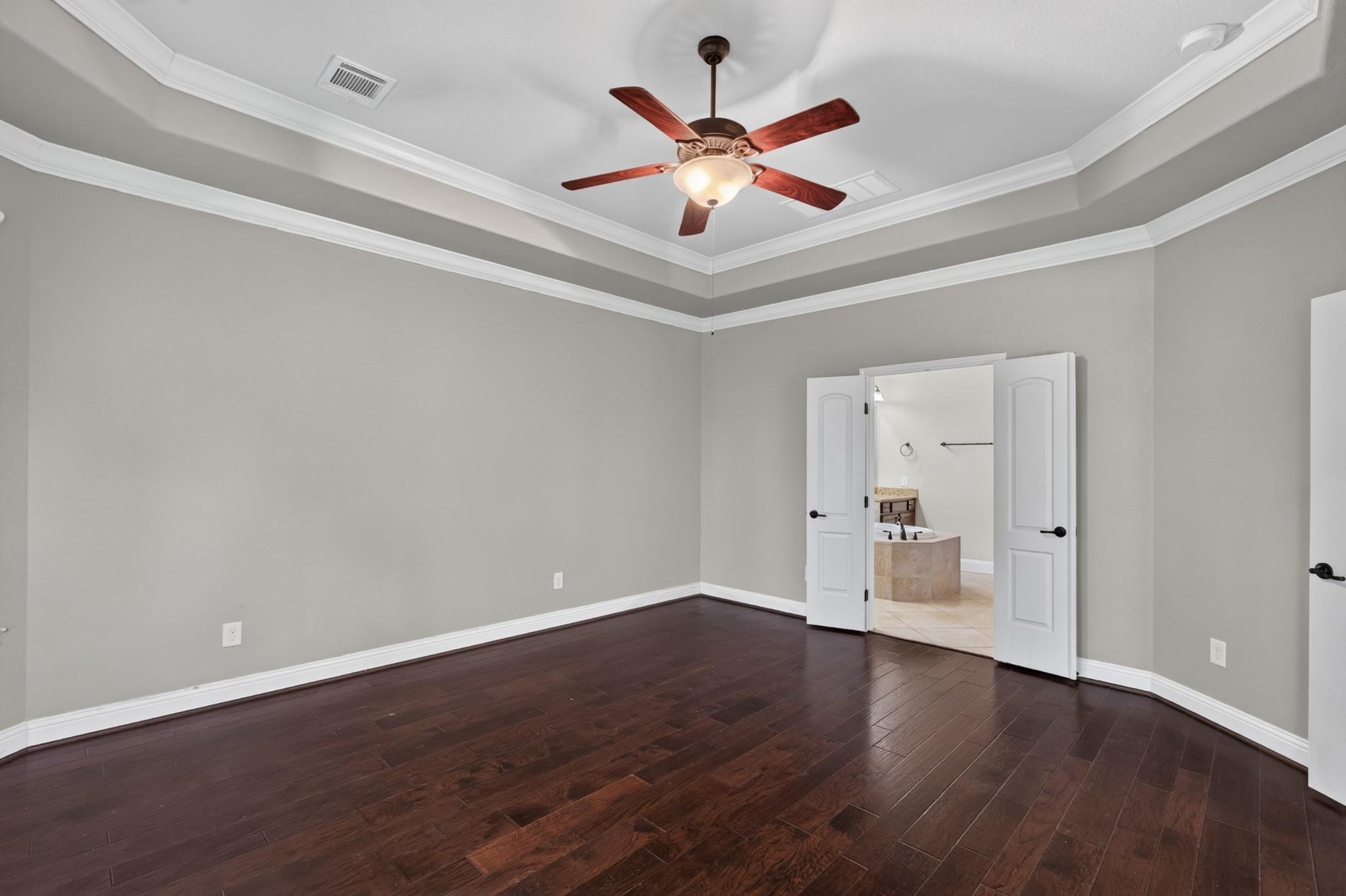31 Whispering Thicket Place