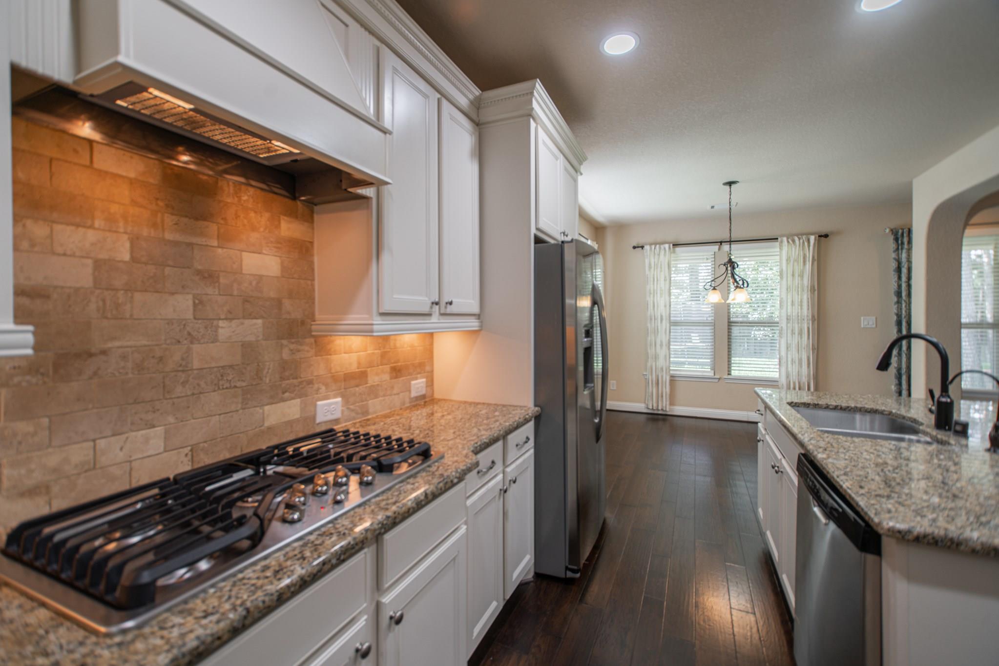 31 Whispering Thicket Place