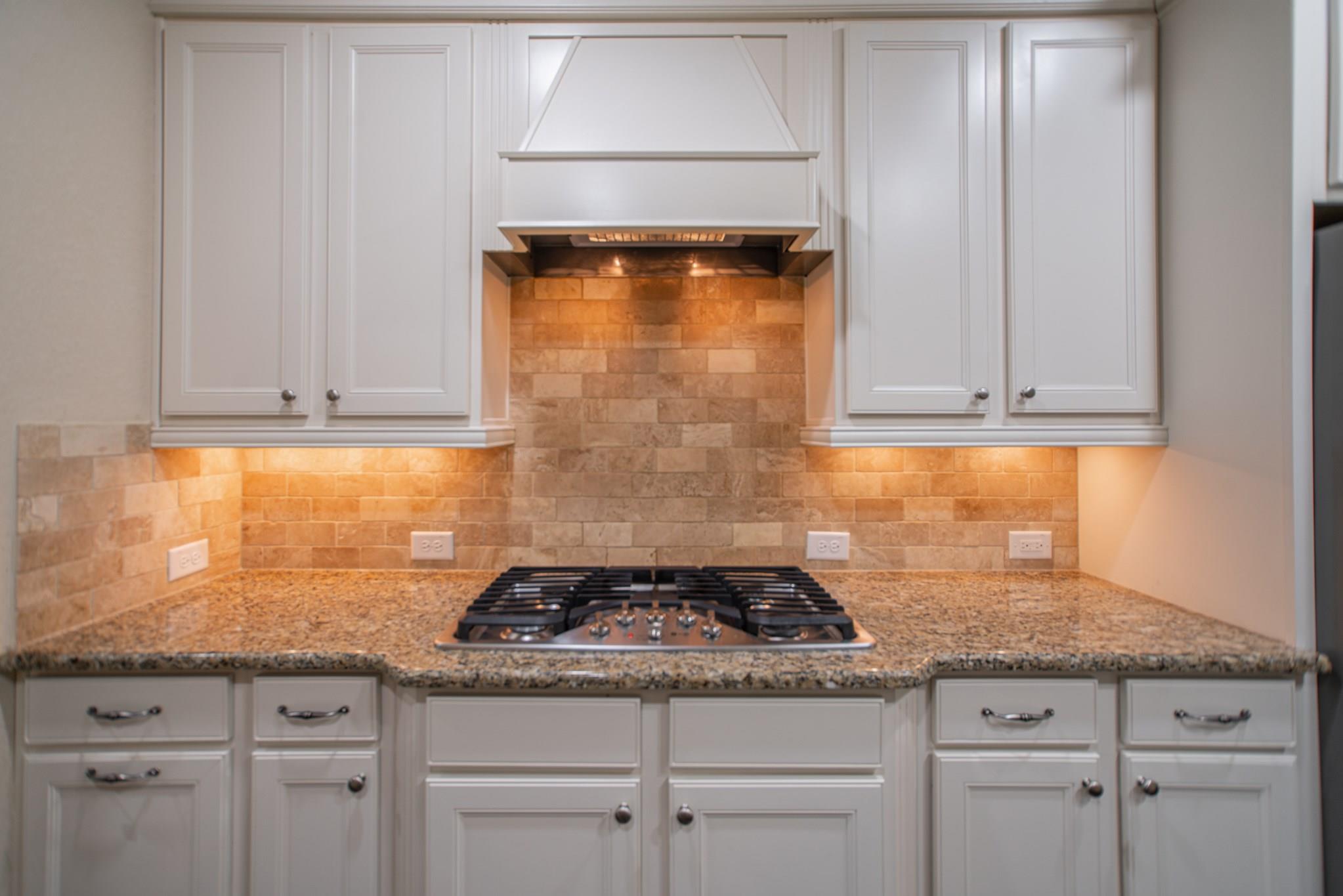 31 Whispering Thicket Place