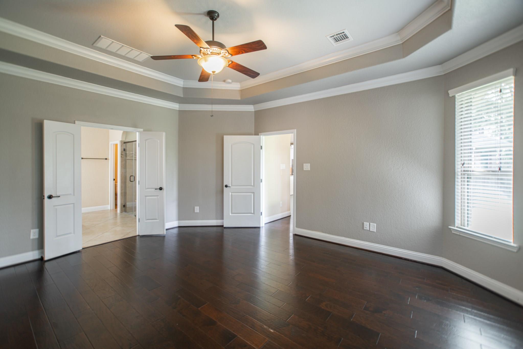 31 Whispering Thicket Place