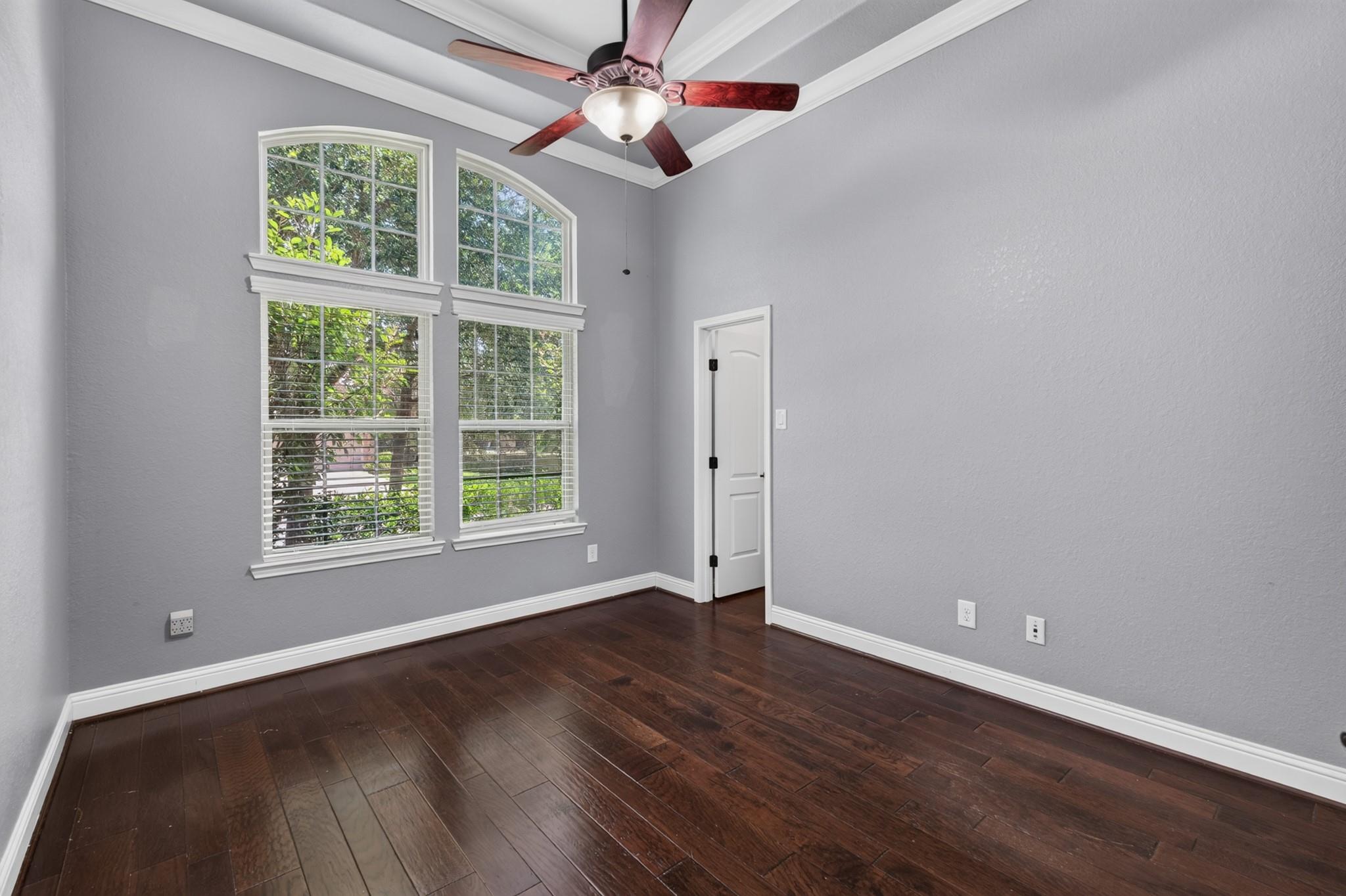 31 Whispering Thicket Place