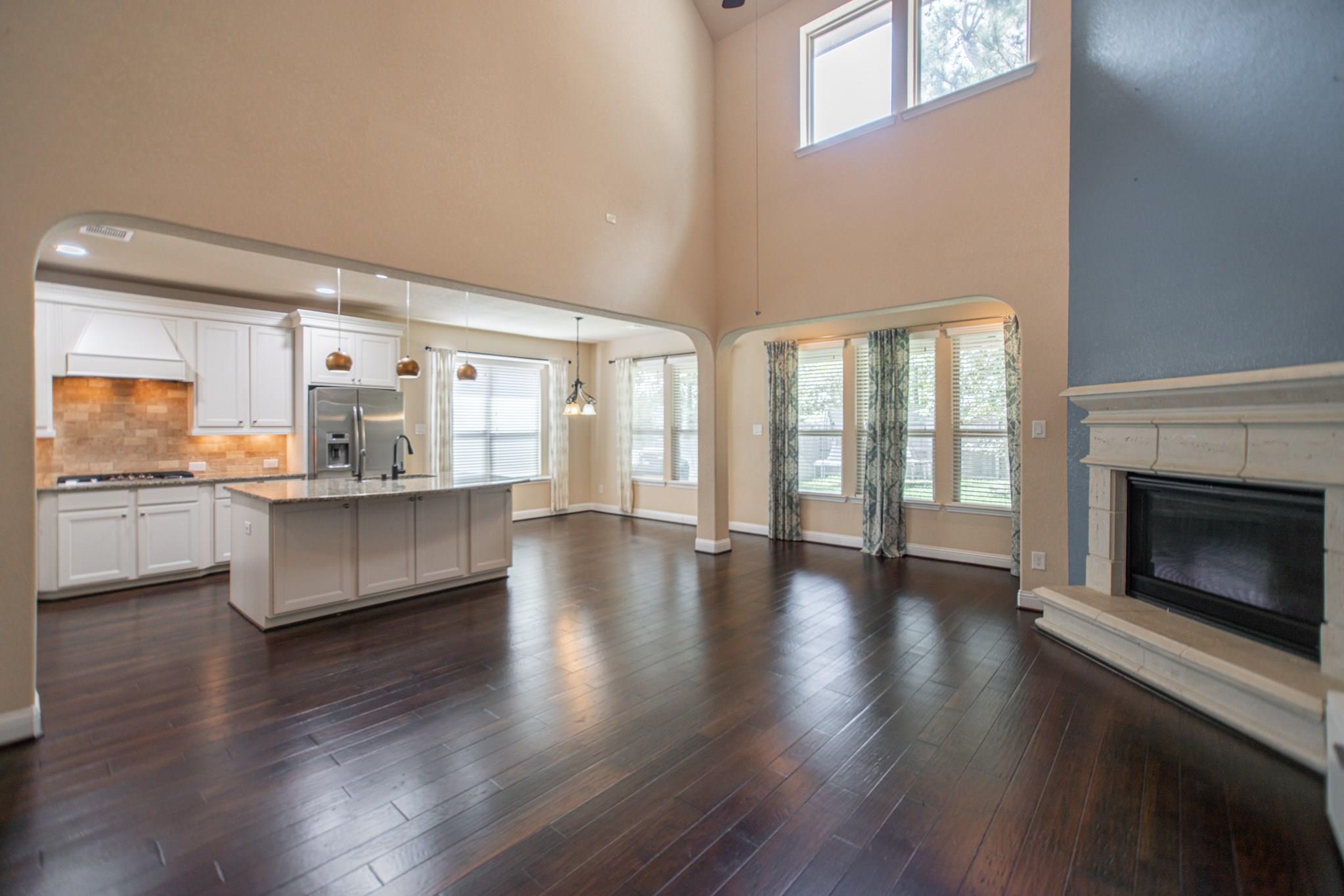 31 Whispering Thicket Place