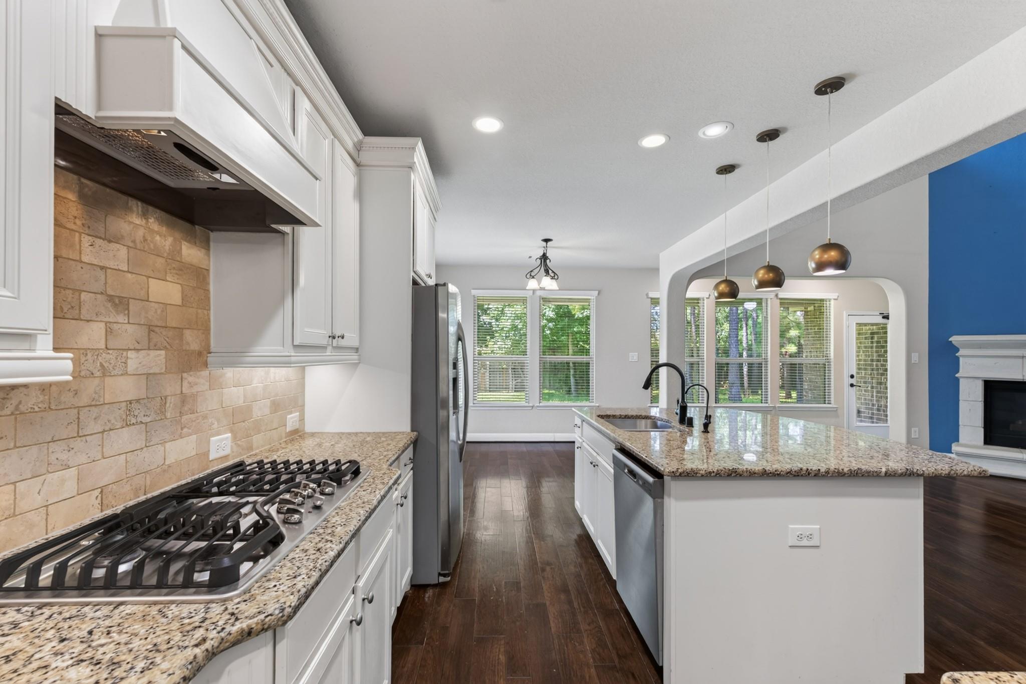 31 Whispering Thicket Place