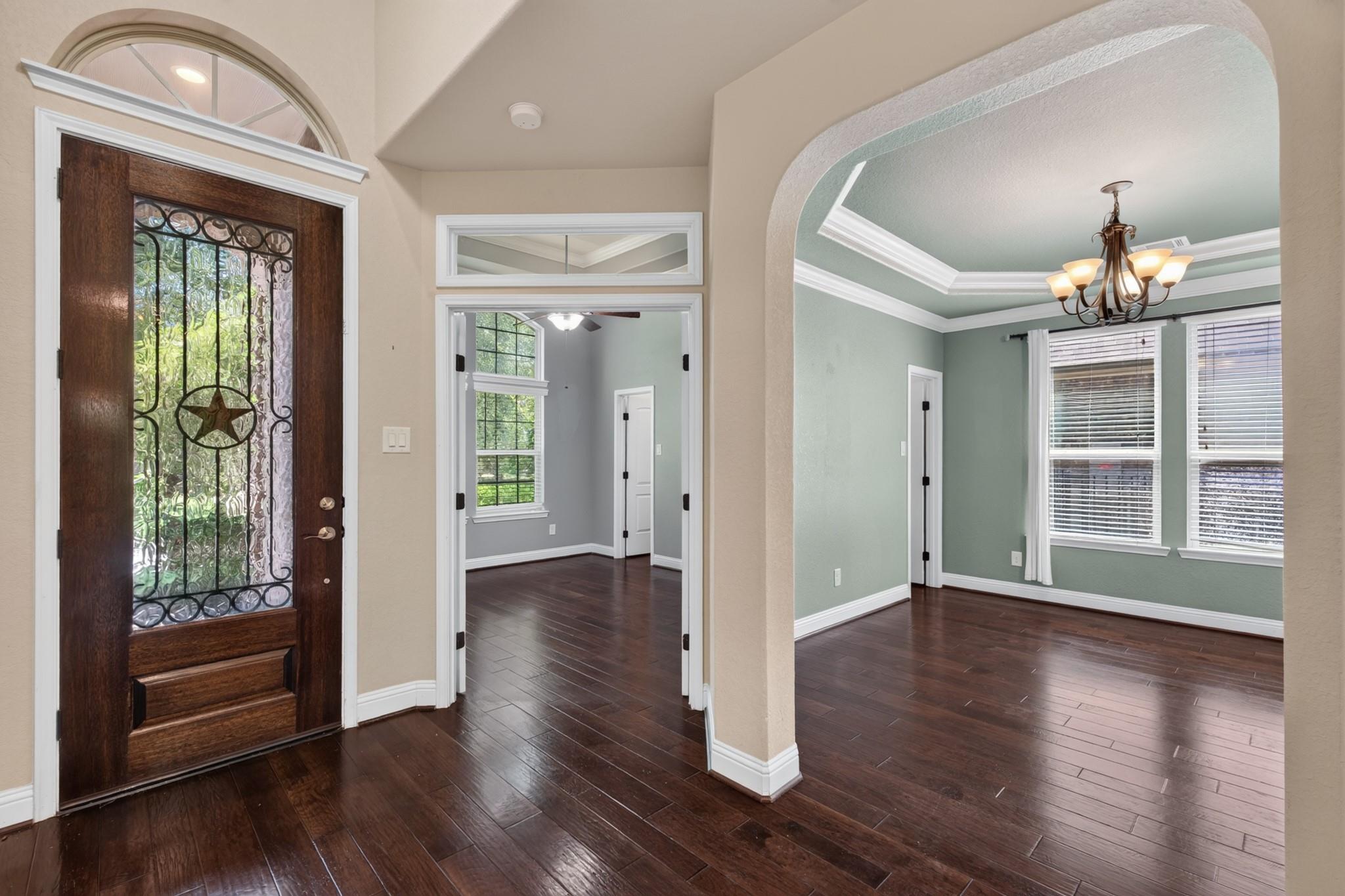 31 Whispering Thicket Place