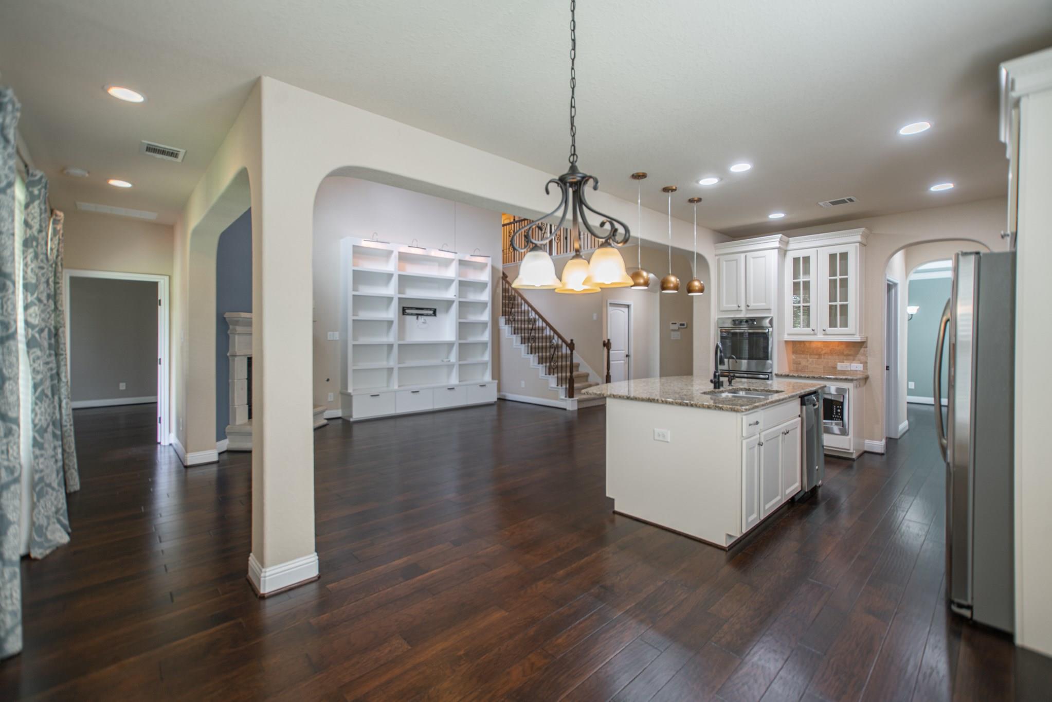 31 Whispering Thicket Place
