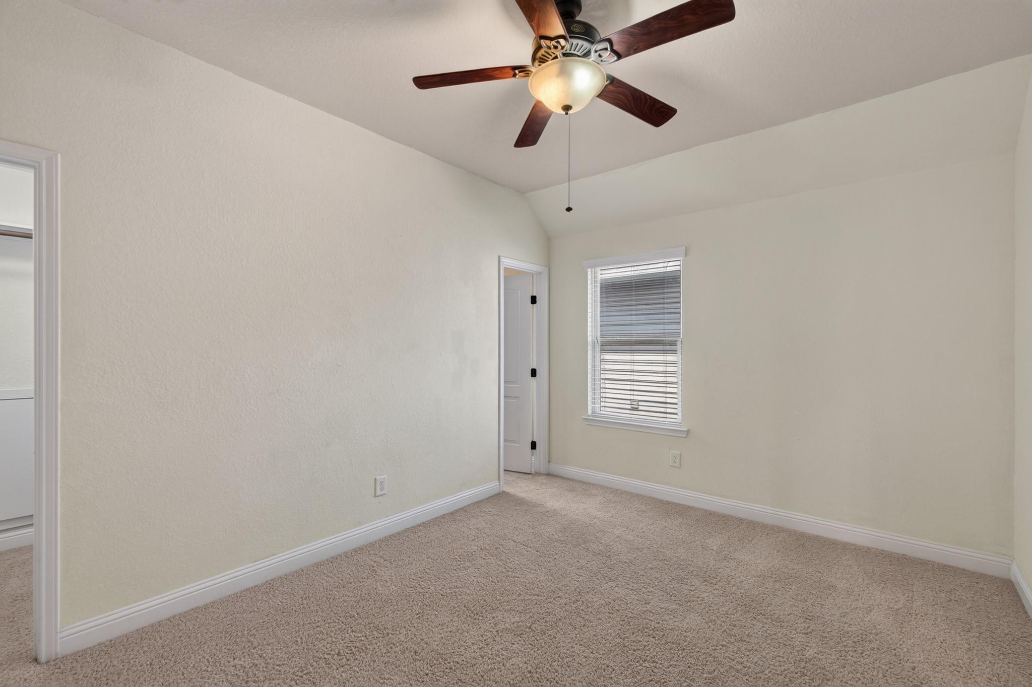 31 Whispering Thicket Place