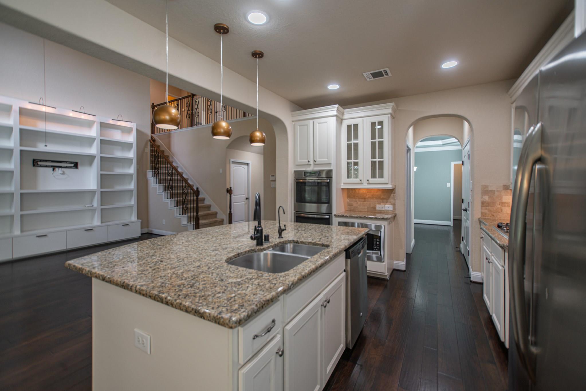 31 Whispering Thicket Place