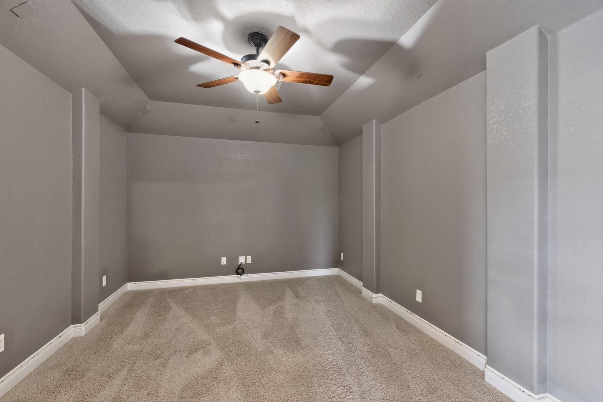 31 Whispering Thicket Place