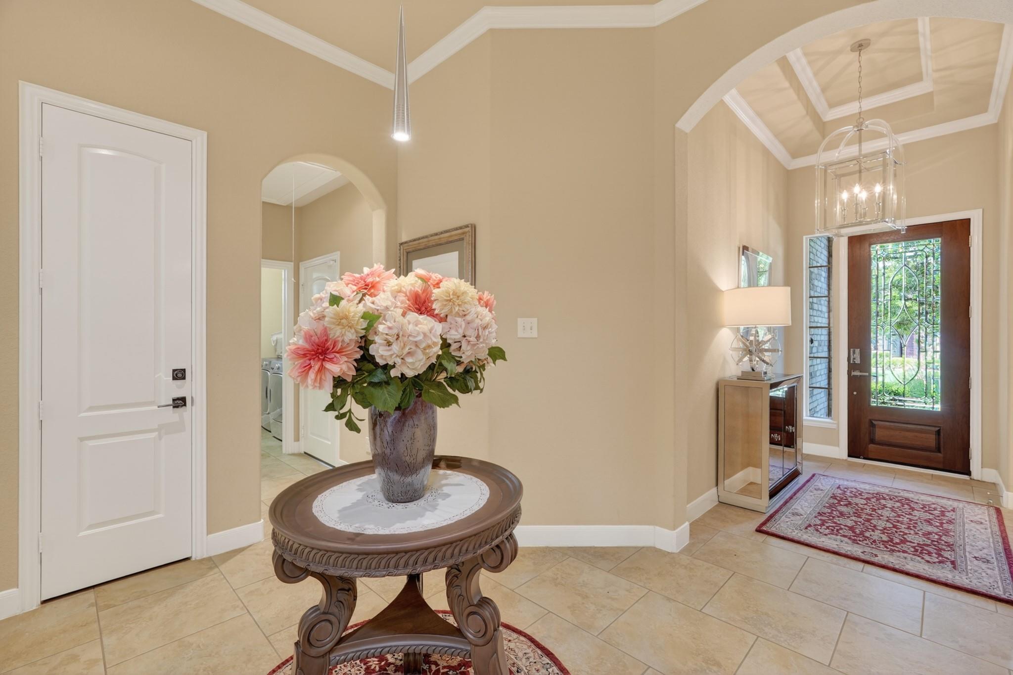 55 S Victoriana Circle