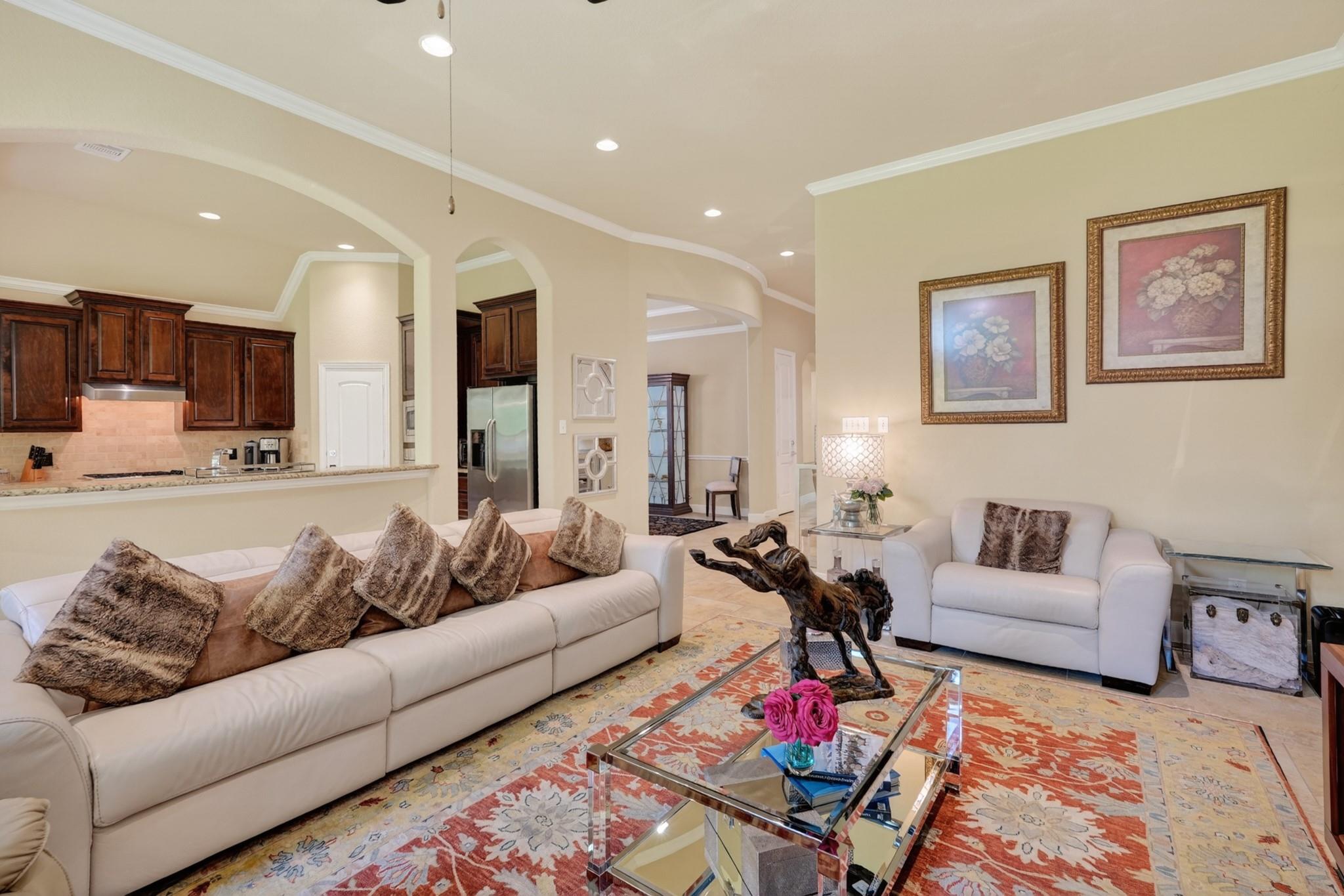 55 S Victoriana Circle