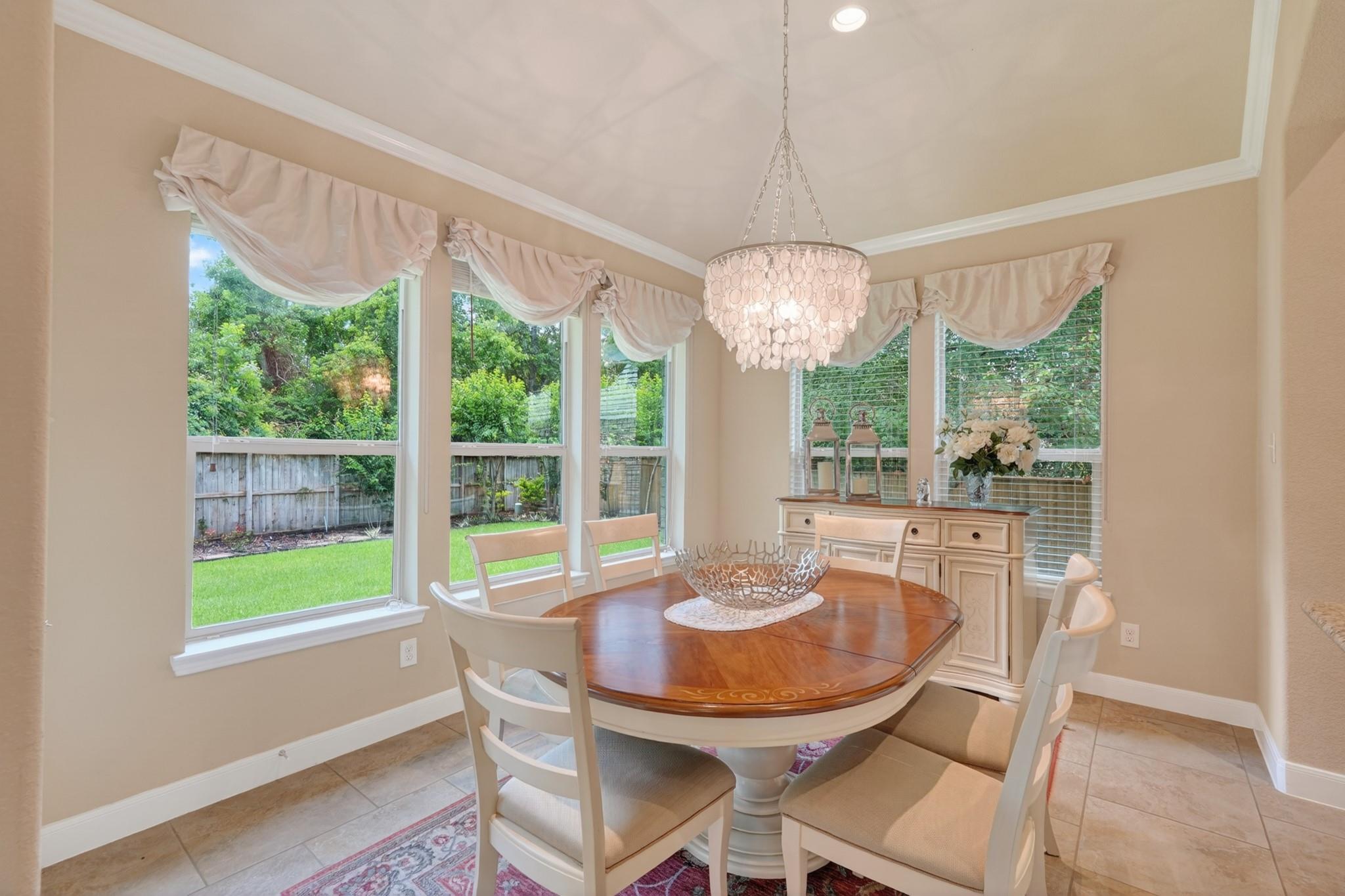 55 S Victoriana Circle