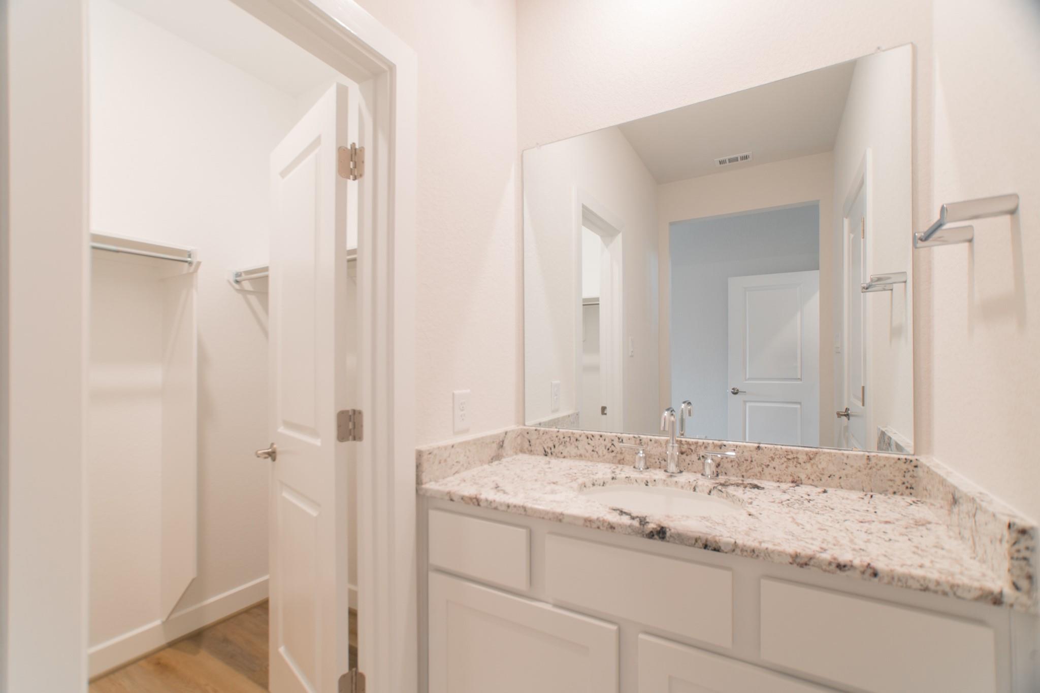 11 Mariposa Woods Drive