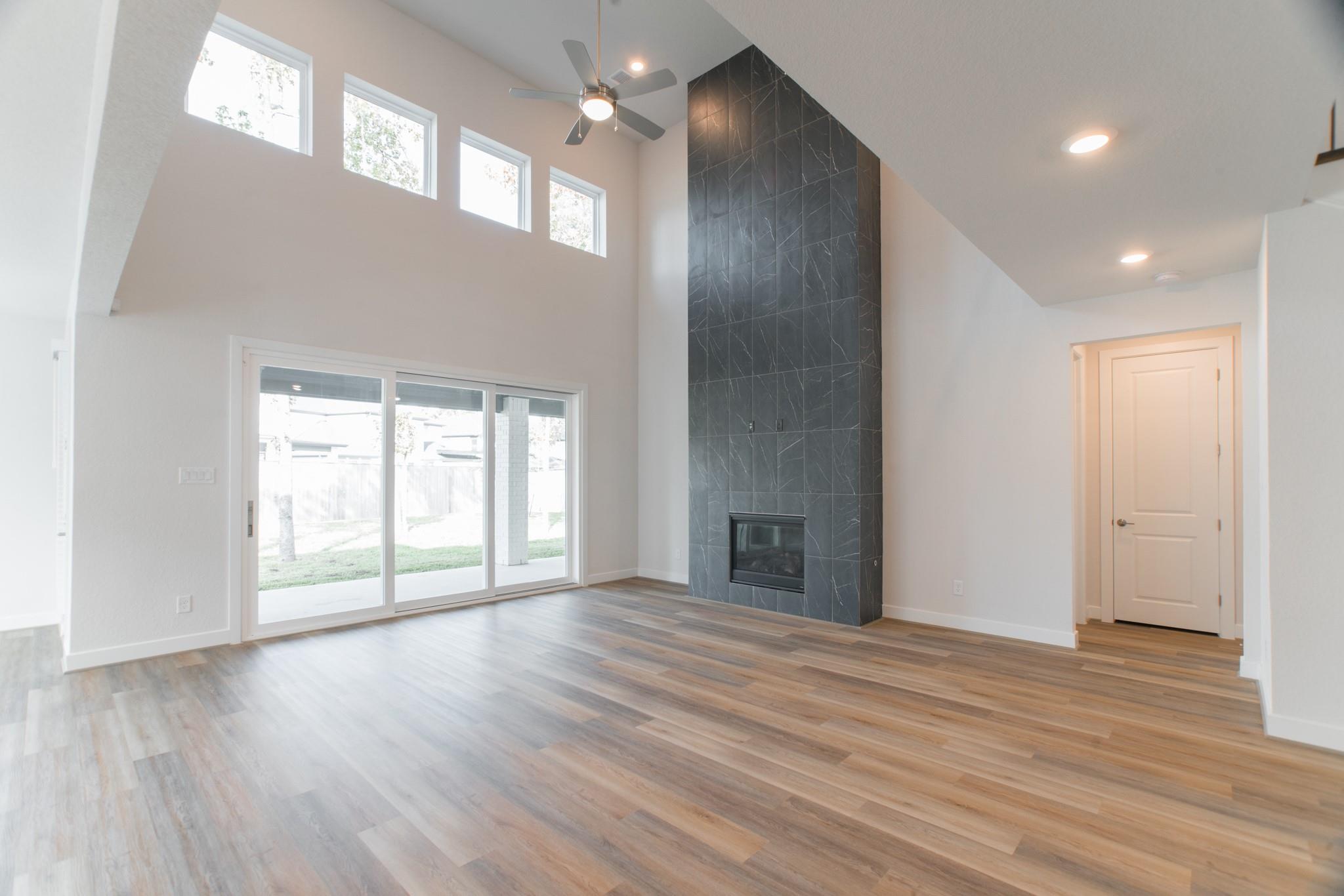 11 Mariposa Woods Drive