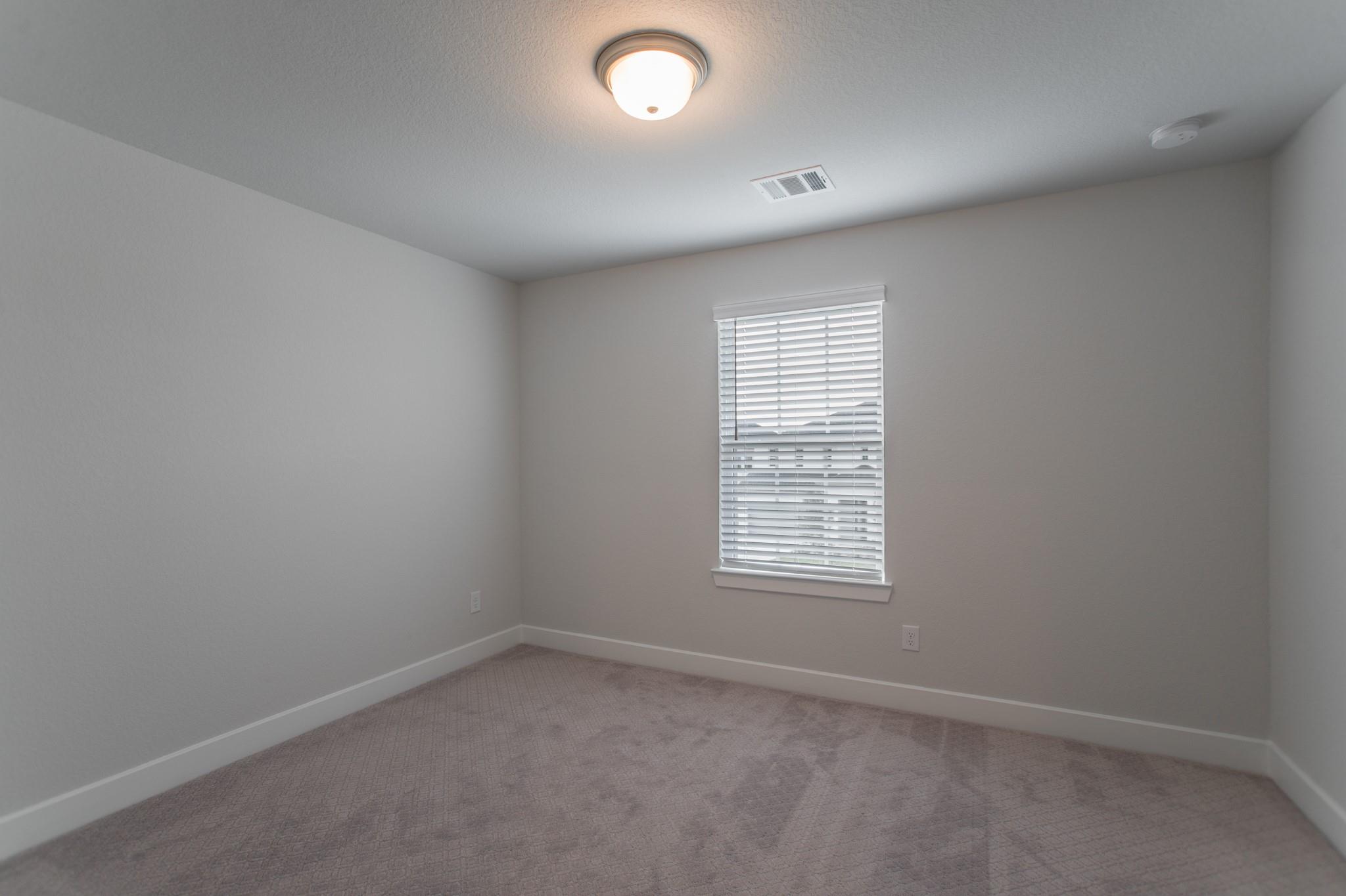 155 Renodes Garden