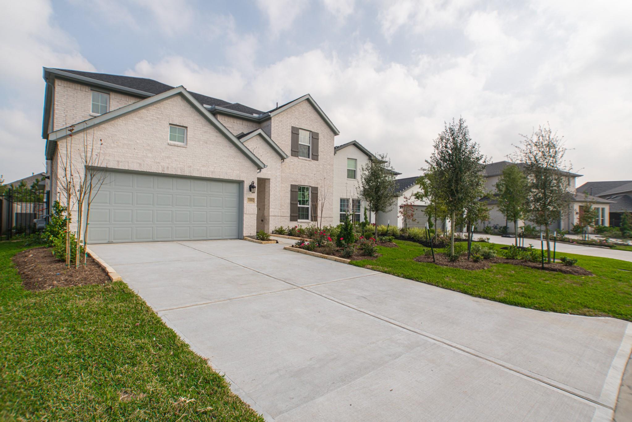 155 Renodes Garden