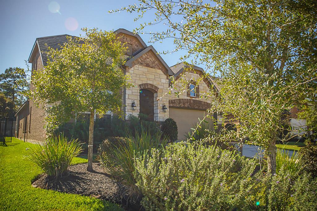 106 S Sawbridge Circle