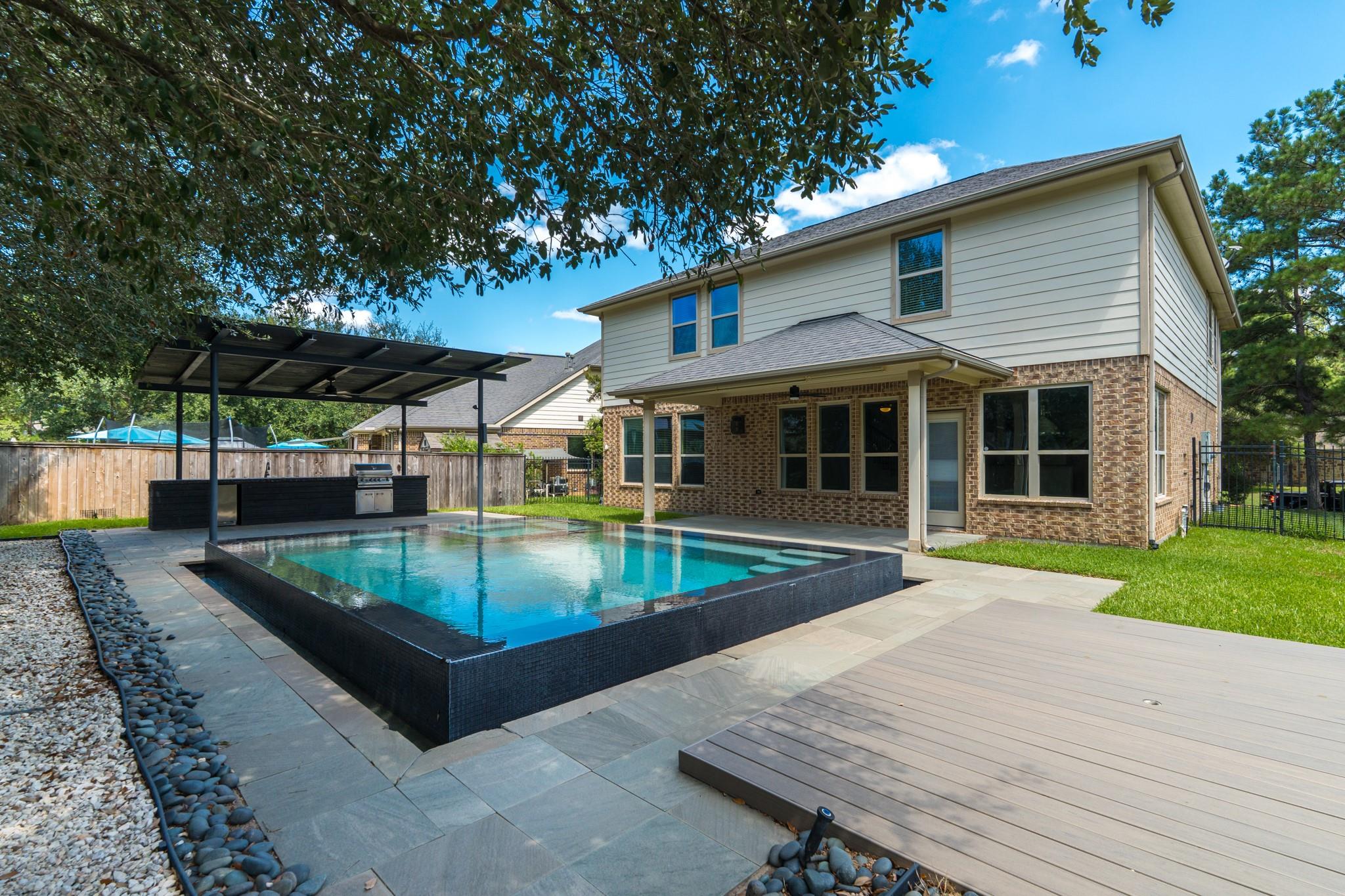 63 W Deer River Circle