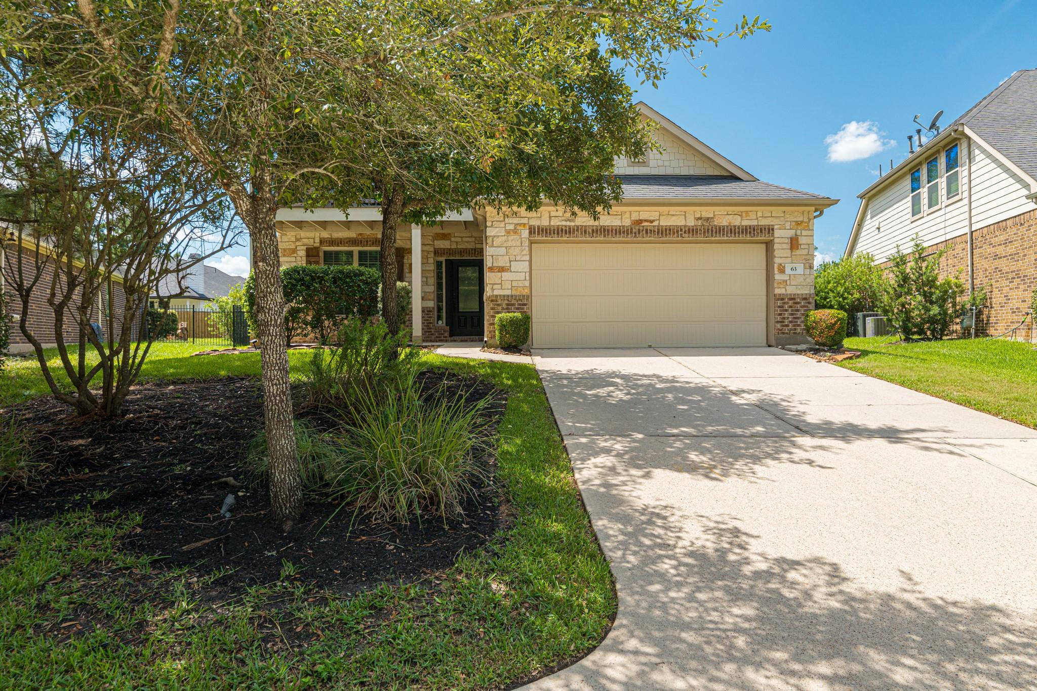 63 W Deer River Circle