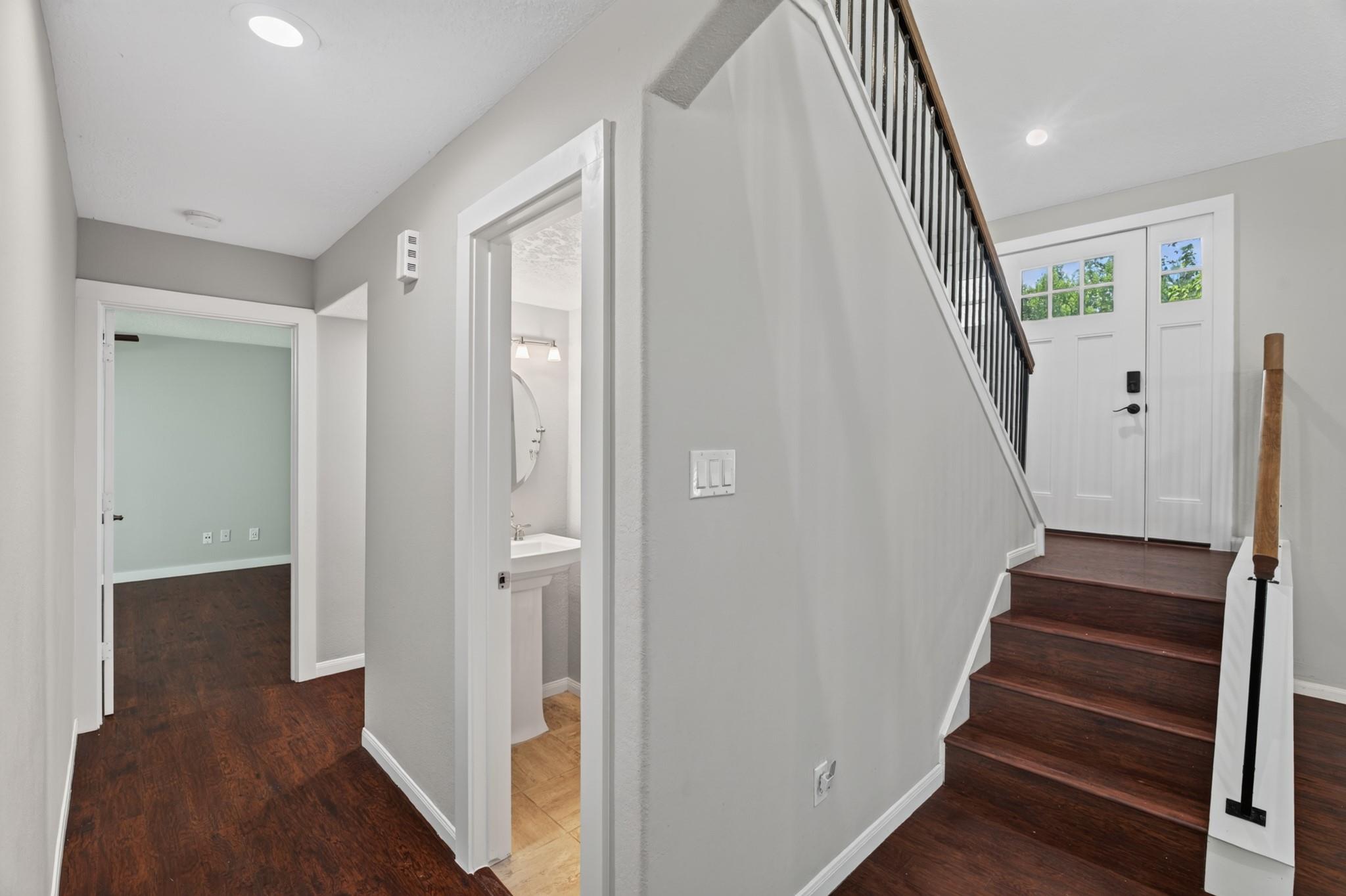 1 N Birchcane Court