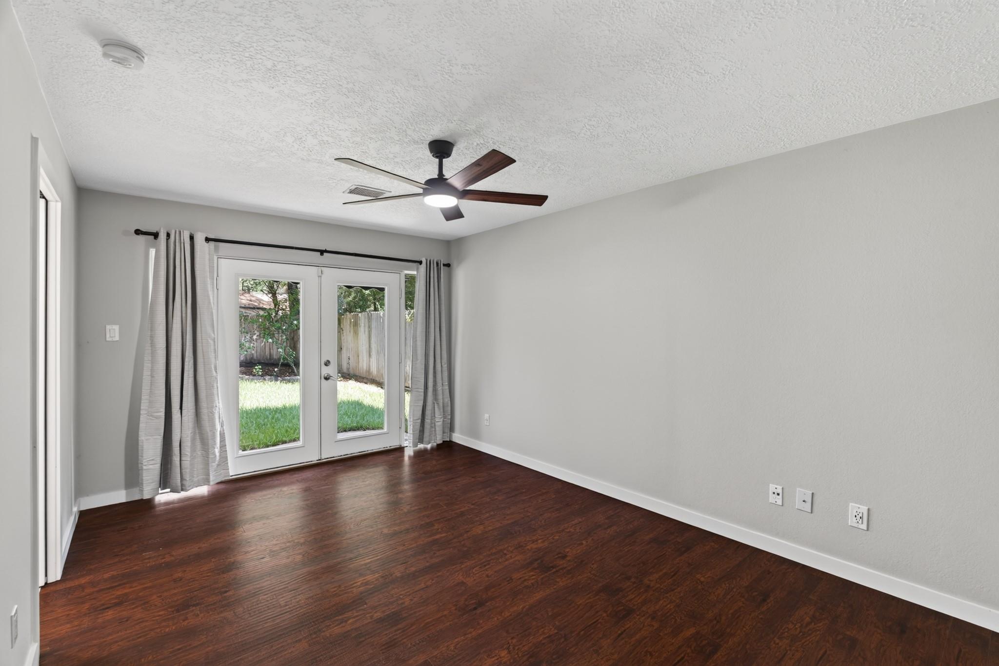 1 N Birchcane Court