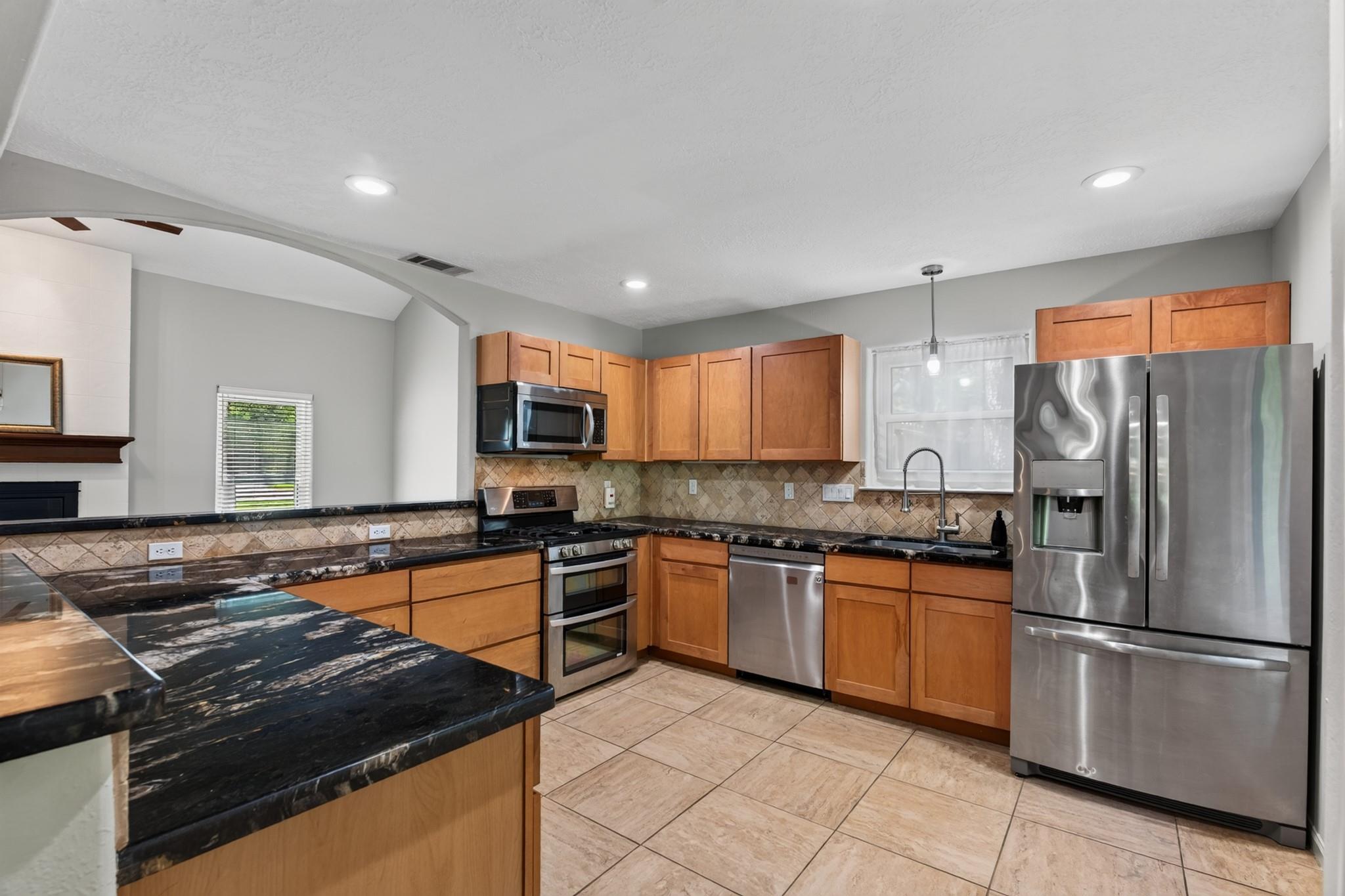 1 N Birchcane Court