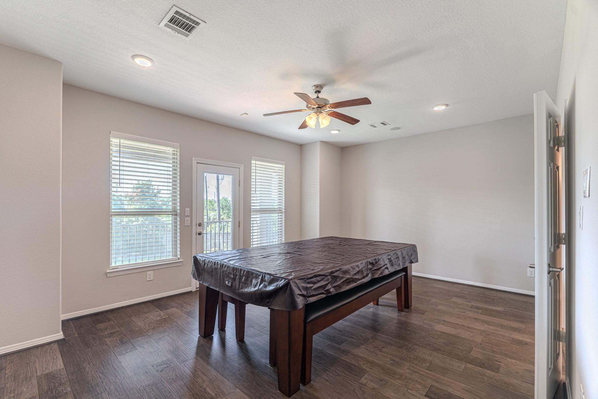 6 Winter Thicket Place