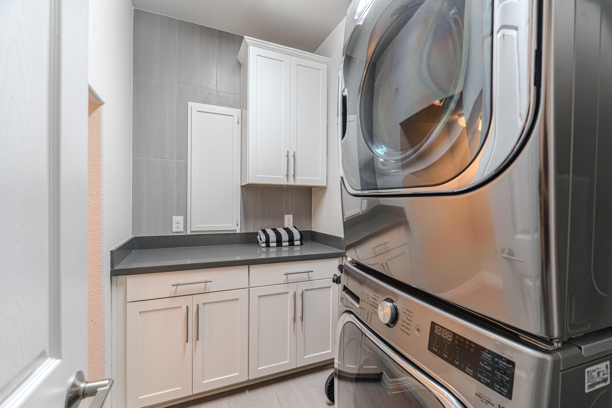 6 Winter Thicket Place