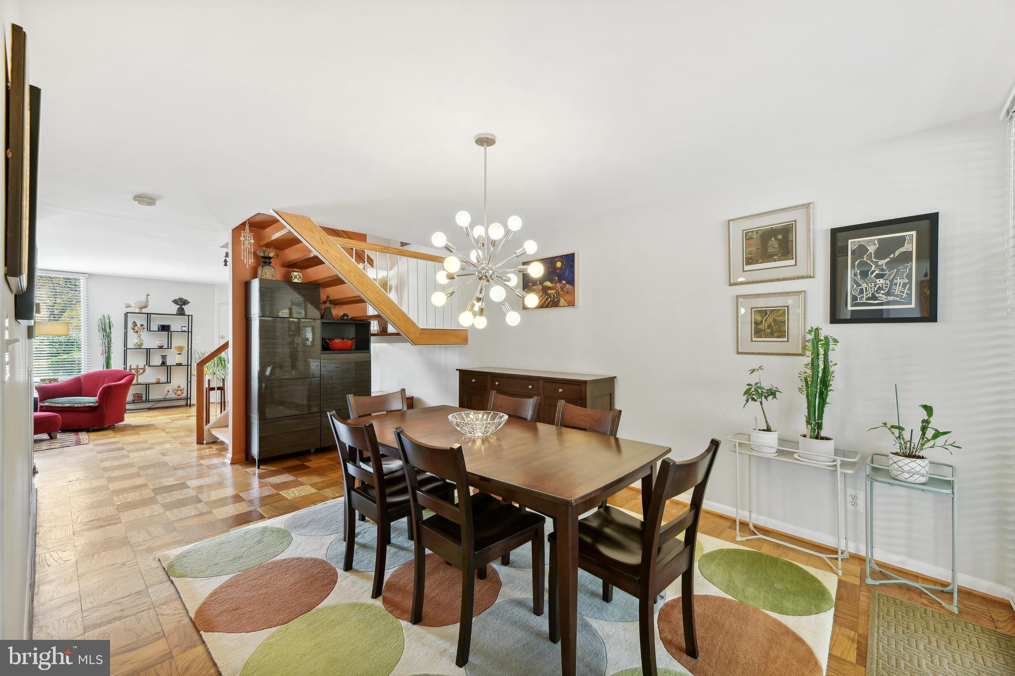 4985 BATTERY LANE 4985
