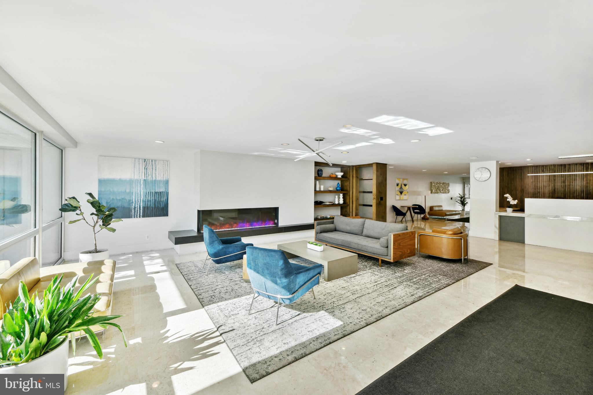 4985 BATTERY LANE 4985