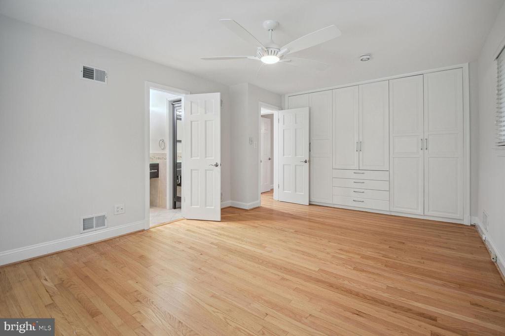 5673 BENT BRANCH ROAD