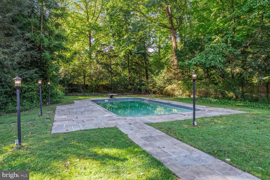 5673 BENT BRANCH ROAD