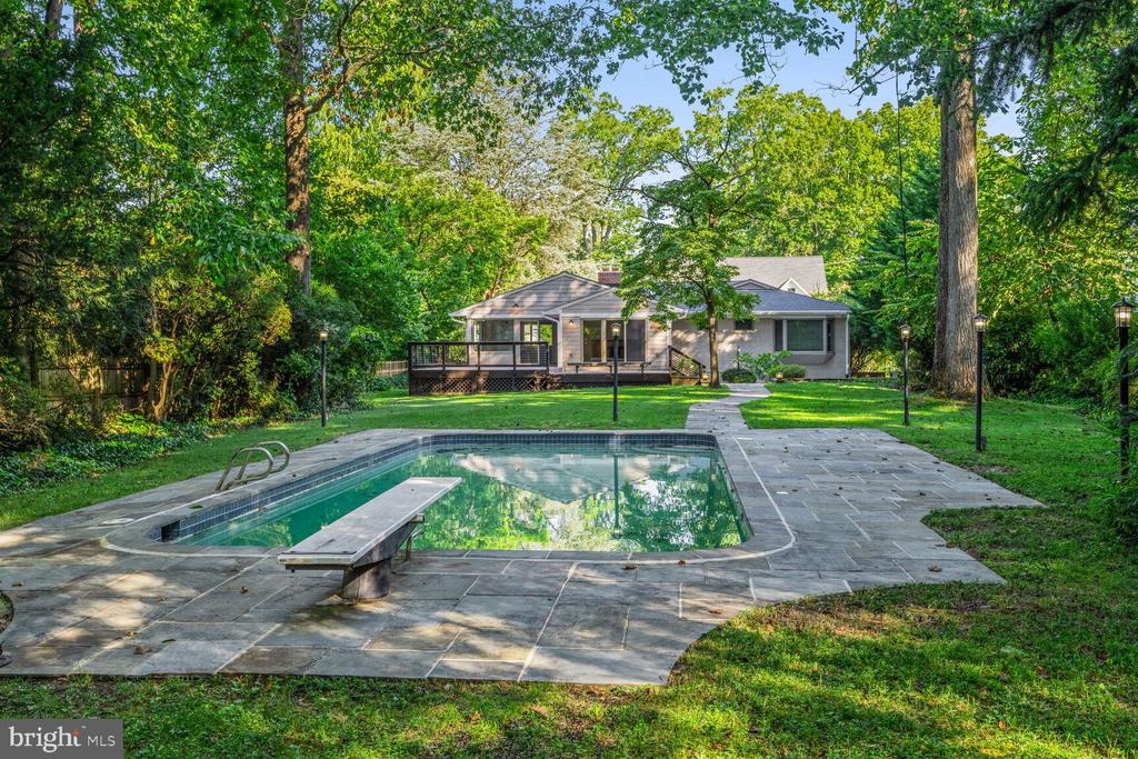 5673 BENT BRANCH ROAD